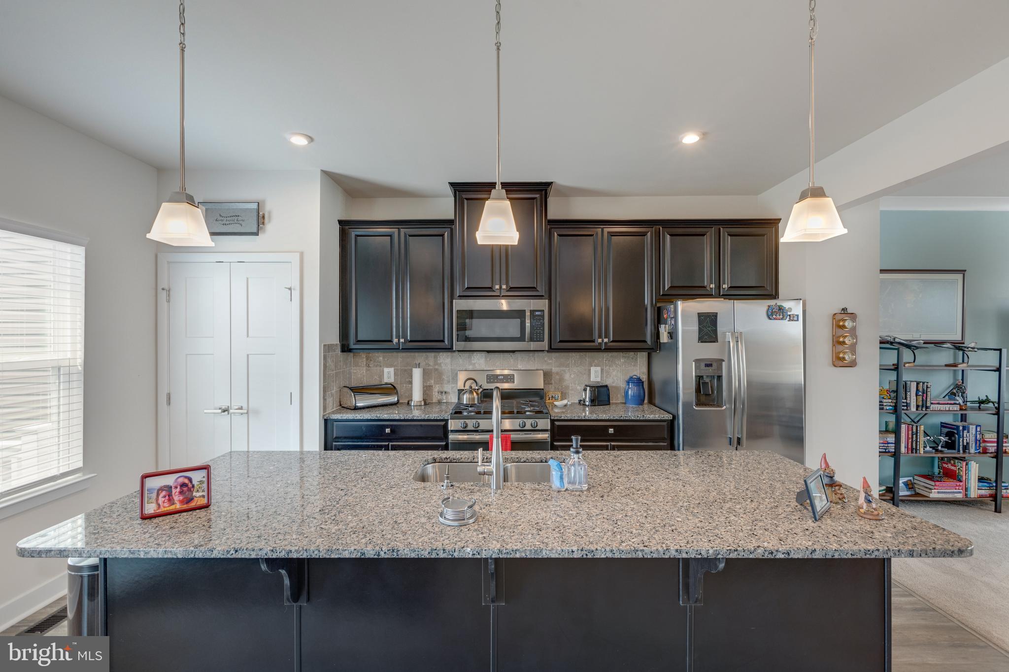 LAKE FREDERICK - Residential Lease