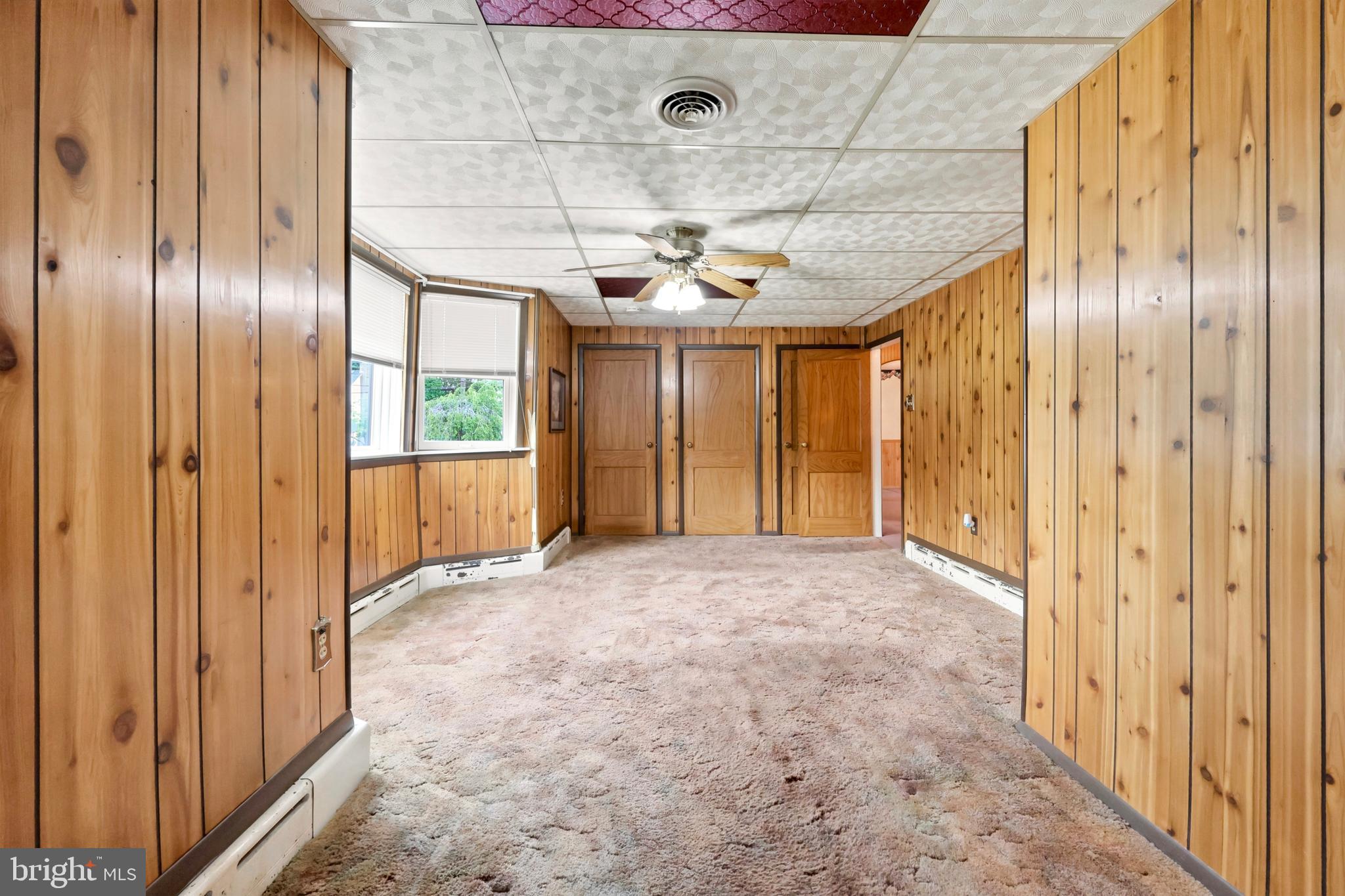CORNWELLS MANOR - Residential