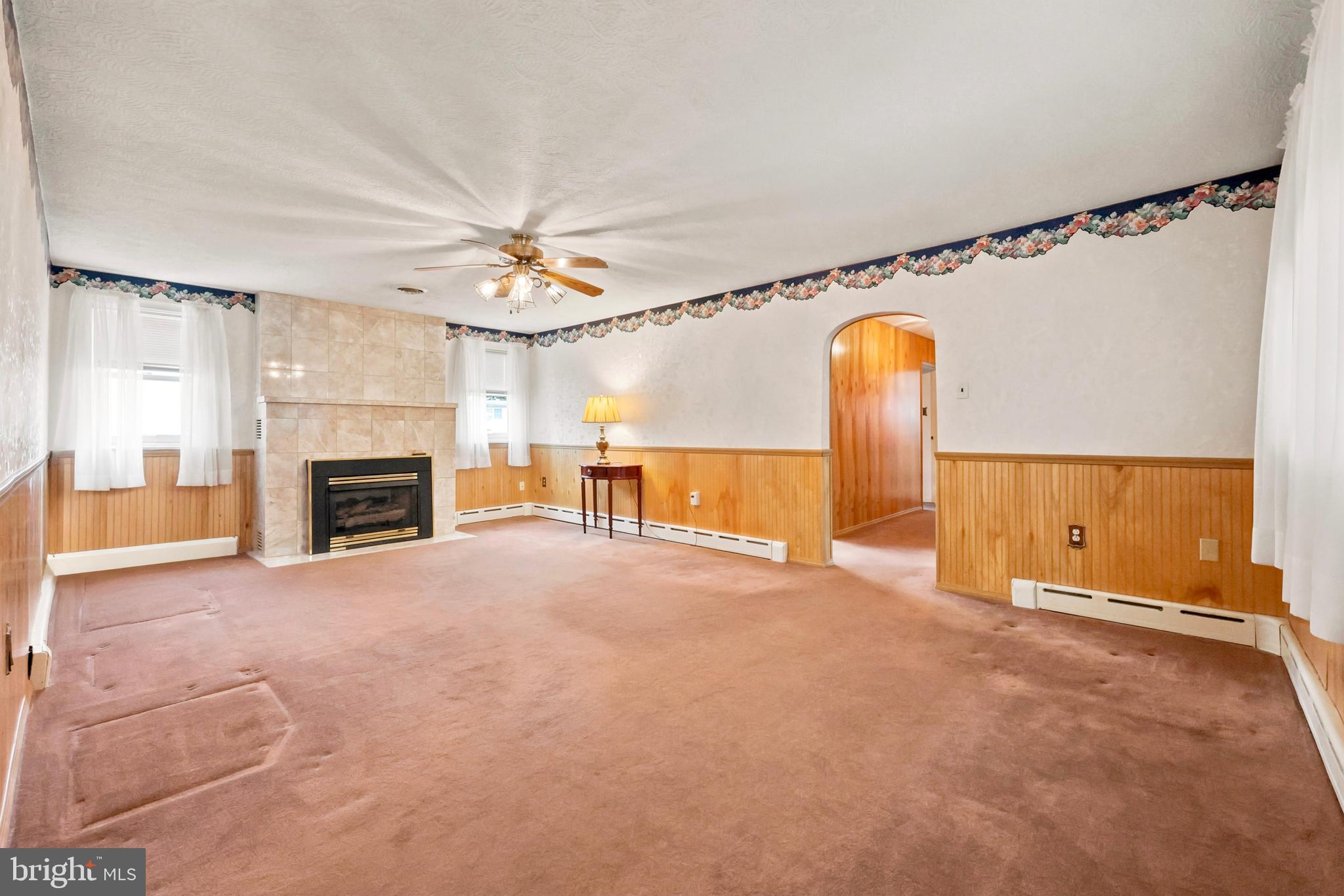 CORNWELLS MANOR - Residential