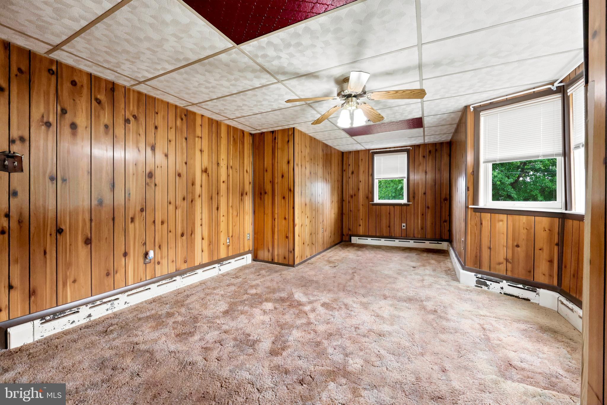 CORNWELLS MANOR - Residential