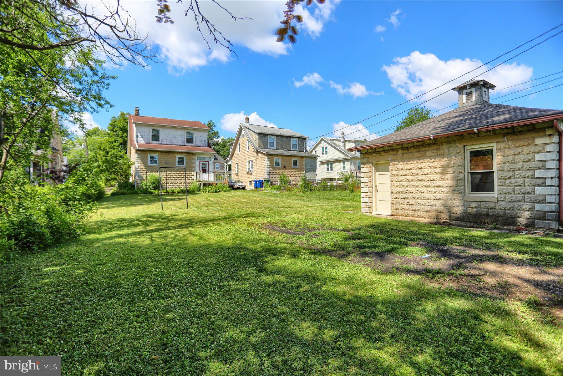 HAMILTON - Residential