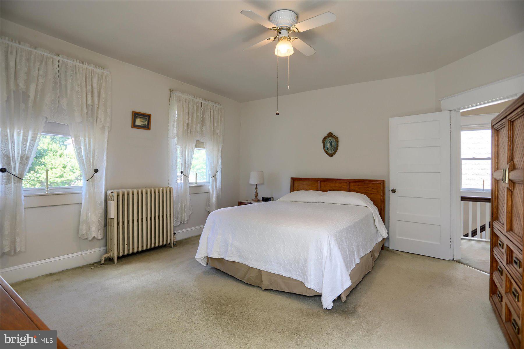 HAMILTON - Residential