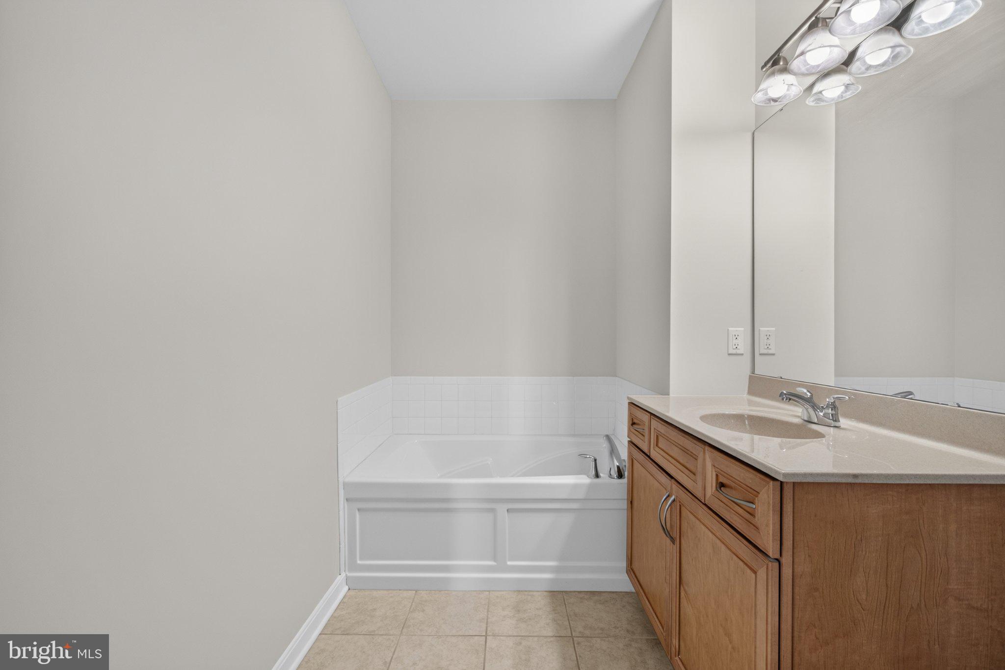 PAYNTERS MILL - Residential