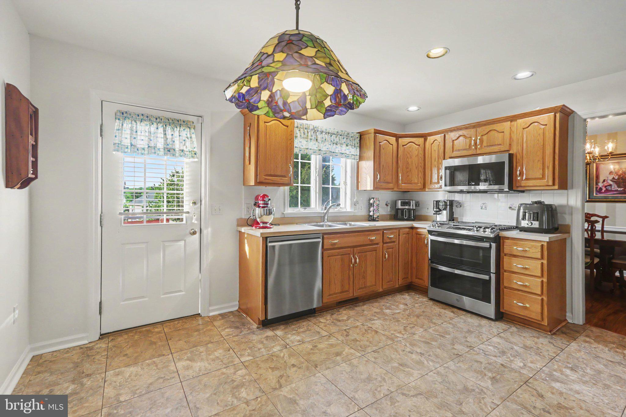 JACOBS CREEK - Residential