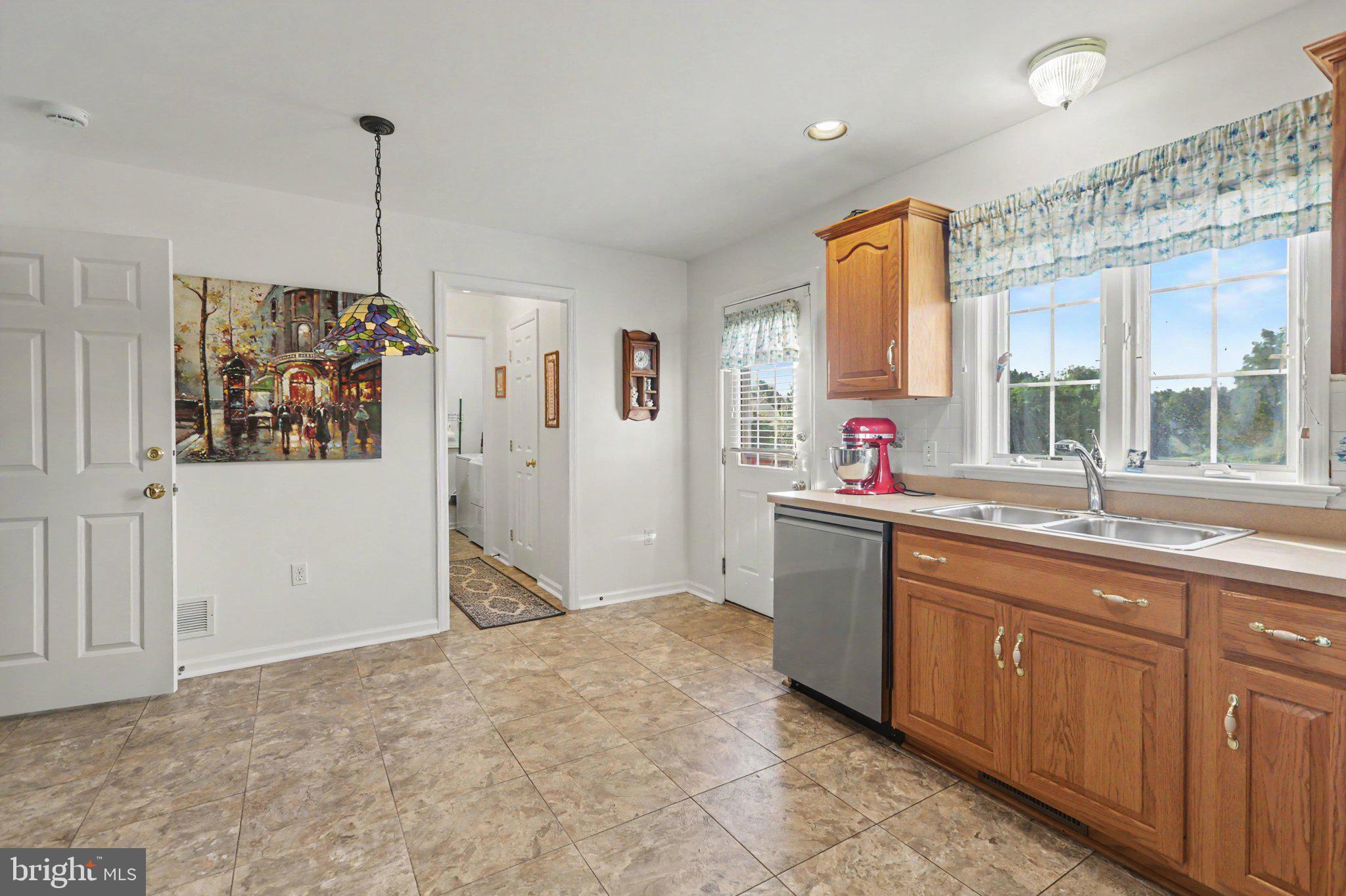 JACOBS CREEK - Residential