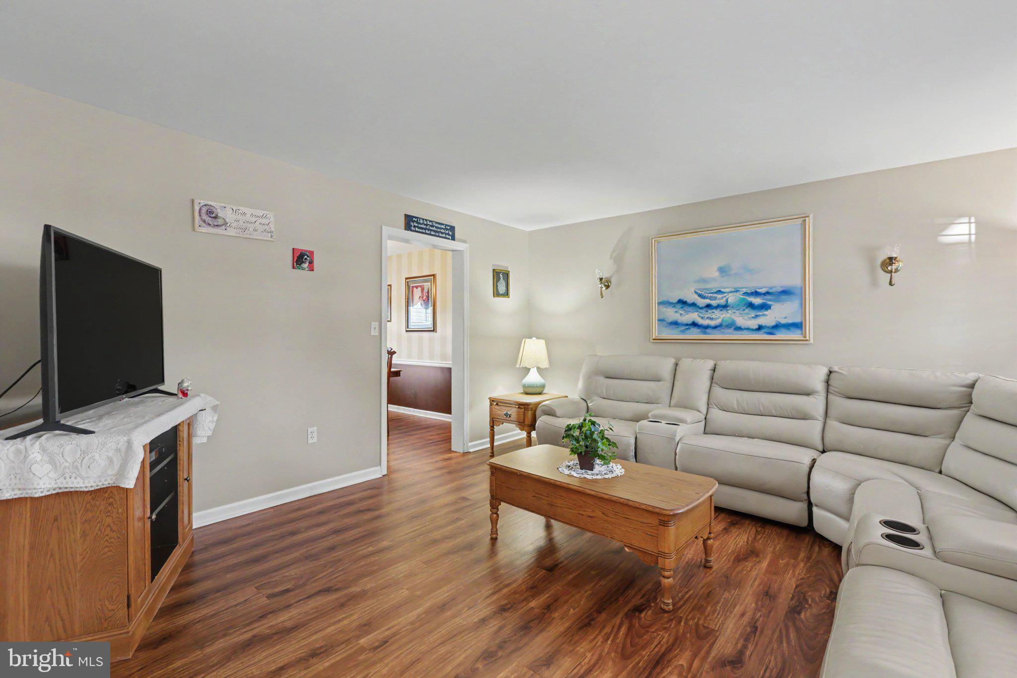 JACOBS CREEK - Residential