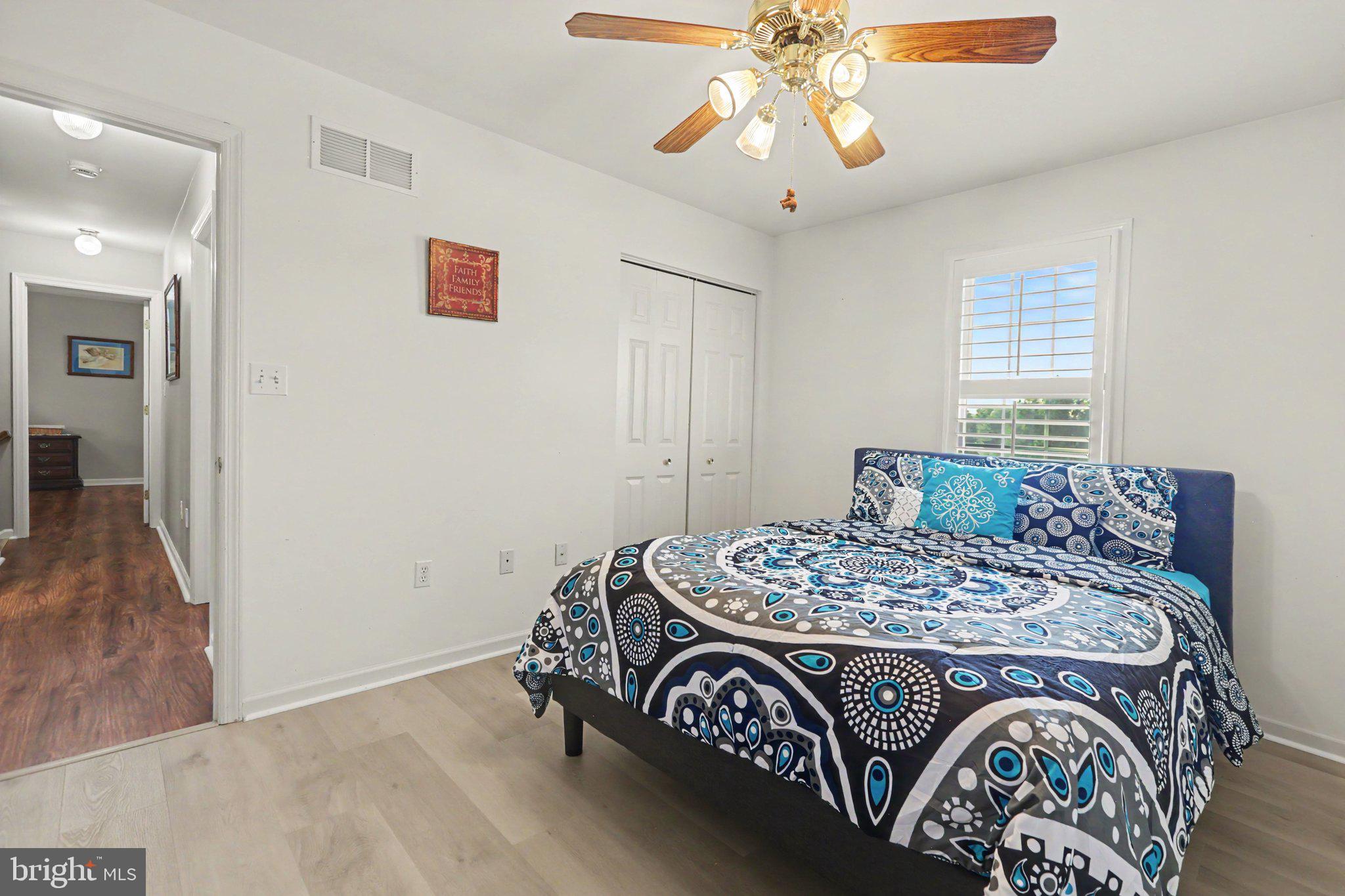 JACOBS CREEK - Residential