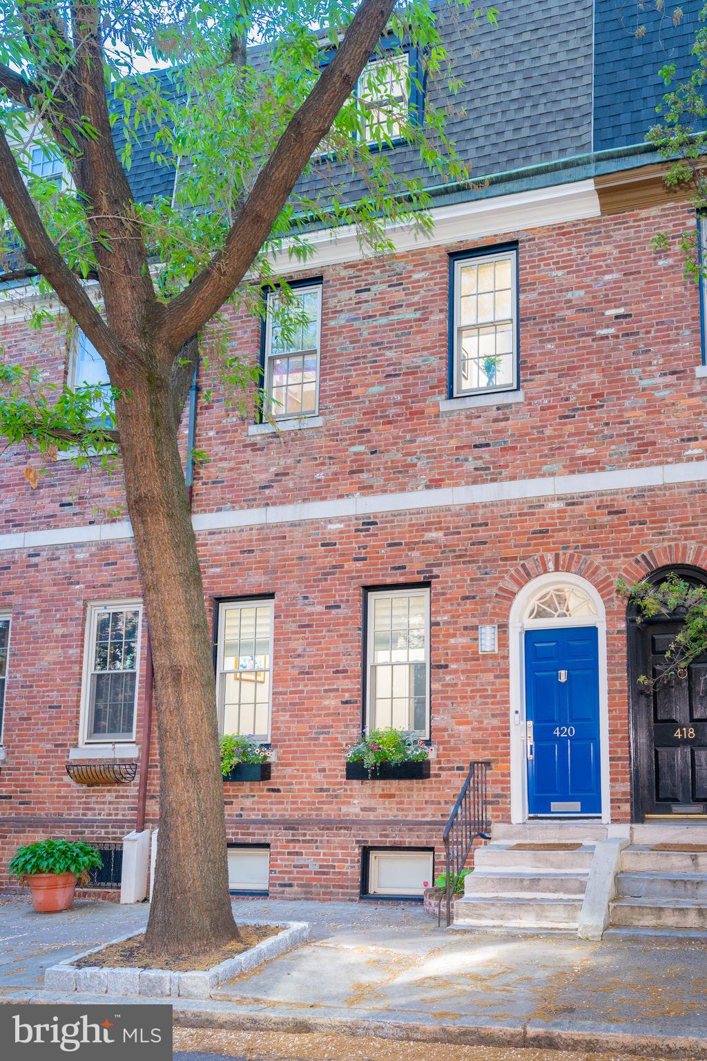WASHINGTON SQ WEST - Residential