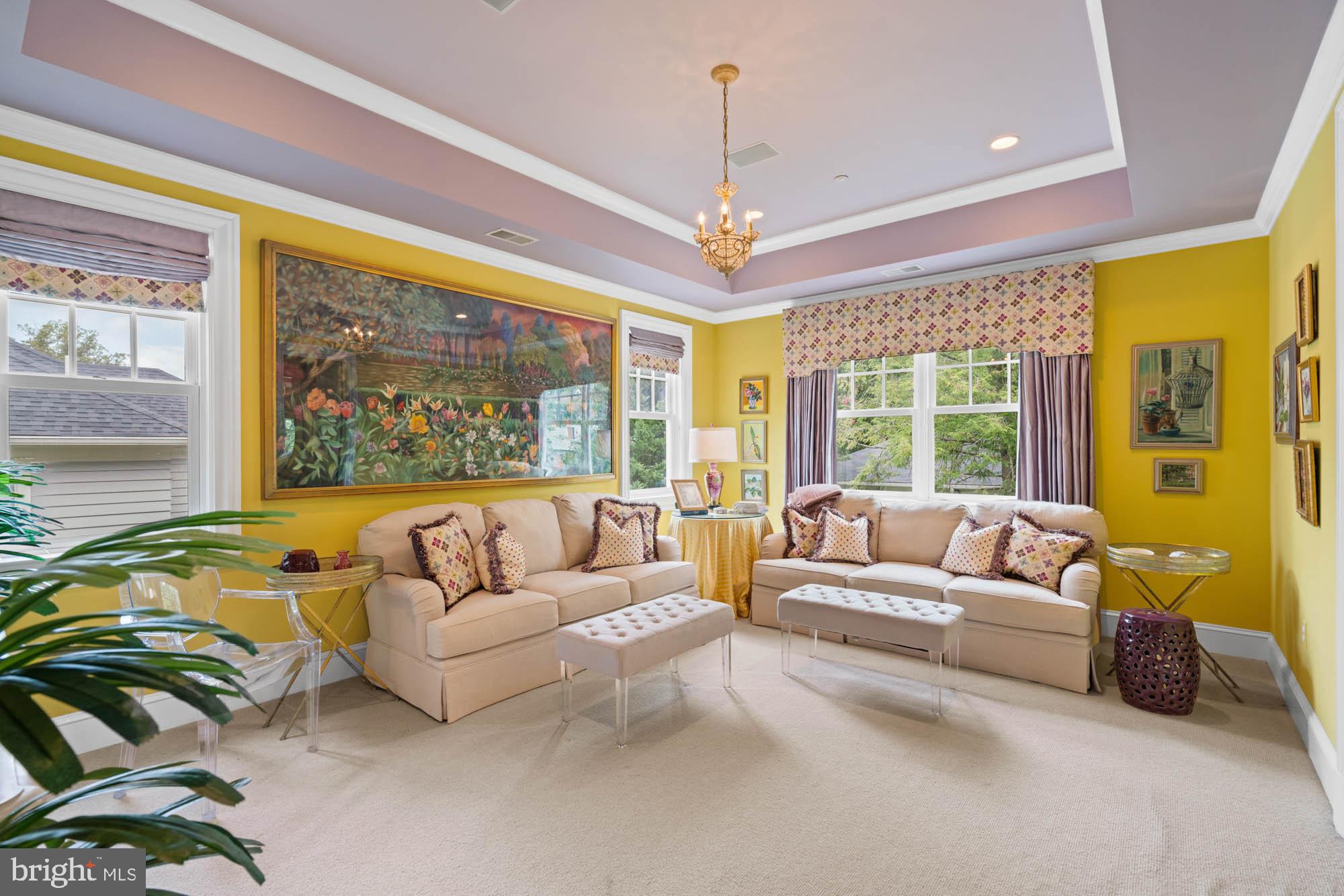 CHEVY CHASE - Residential