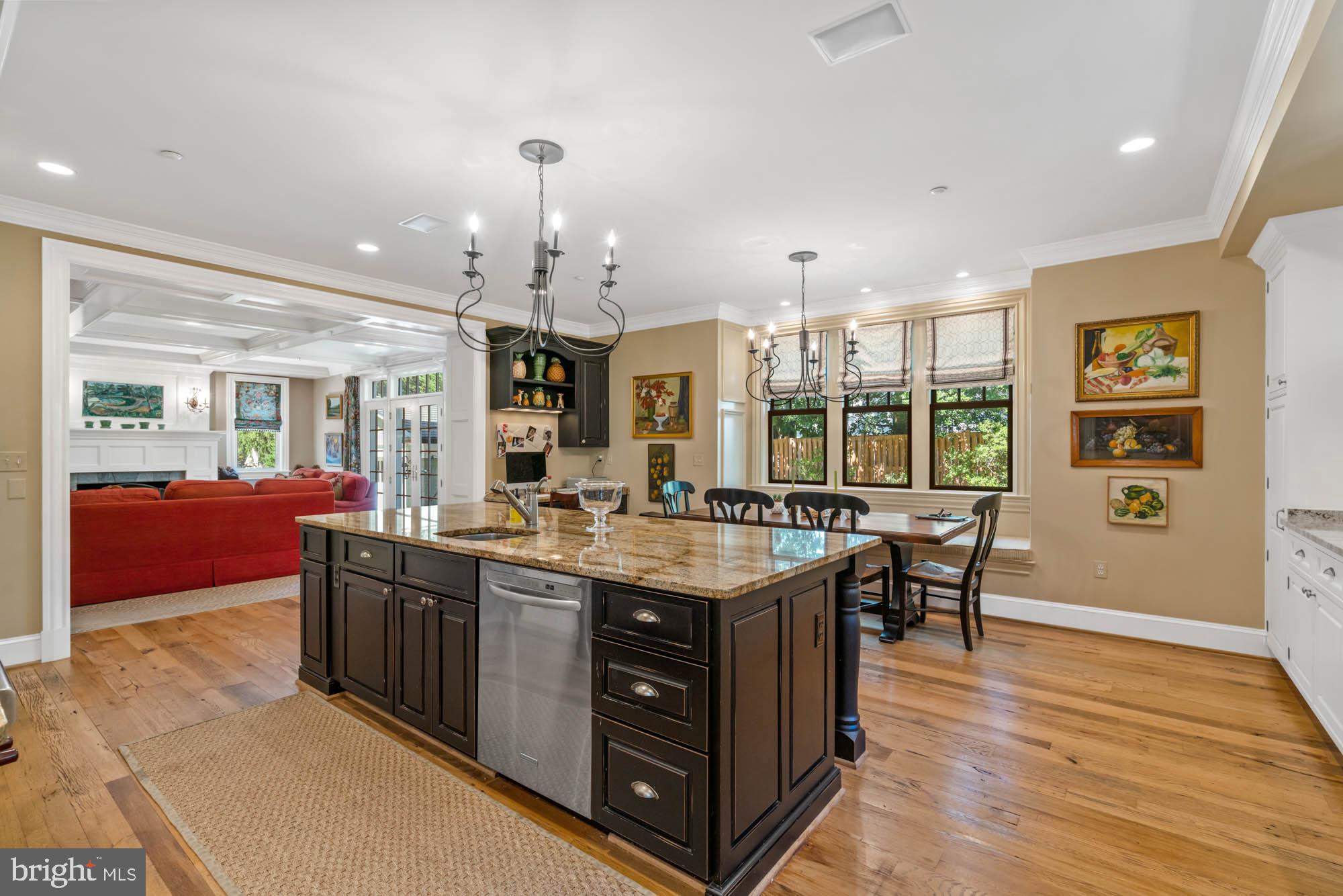 CHEVY CHASE - Residential