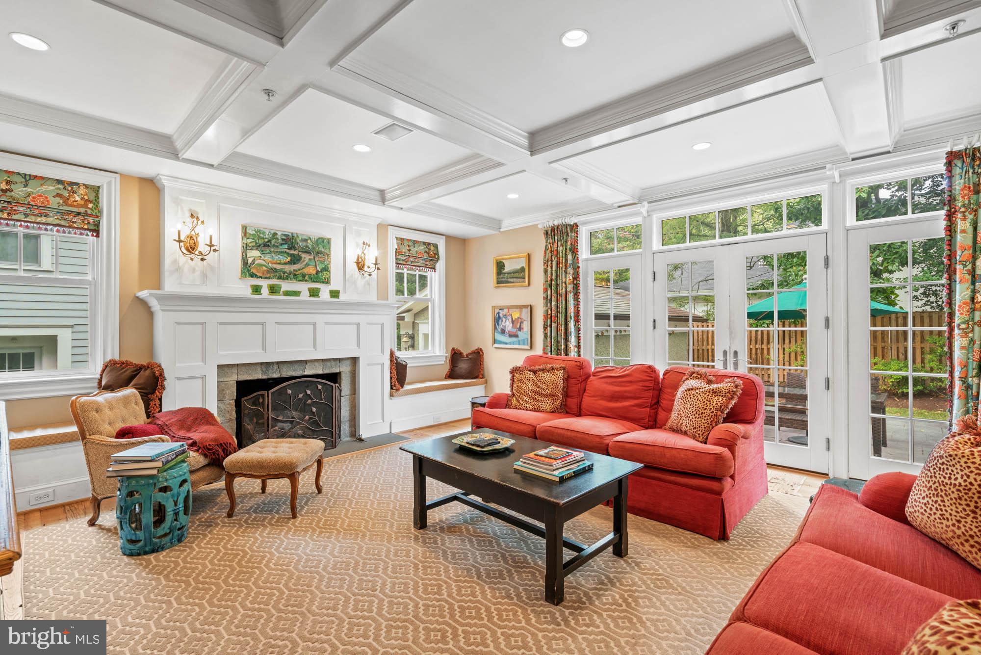 CHEVY CHASE - Residential