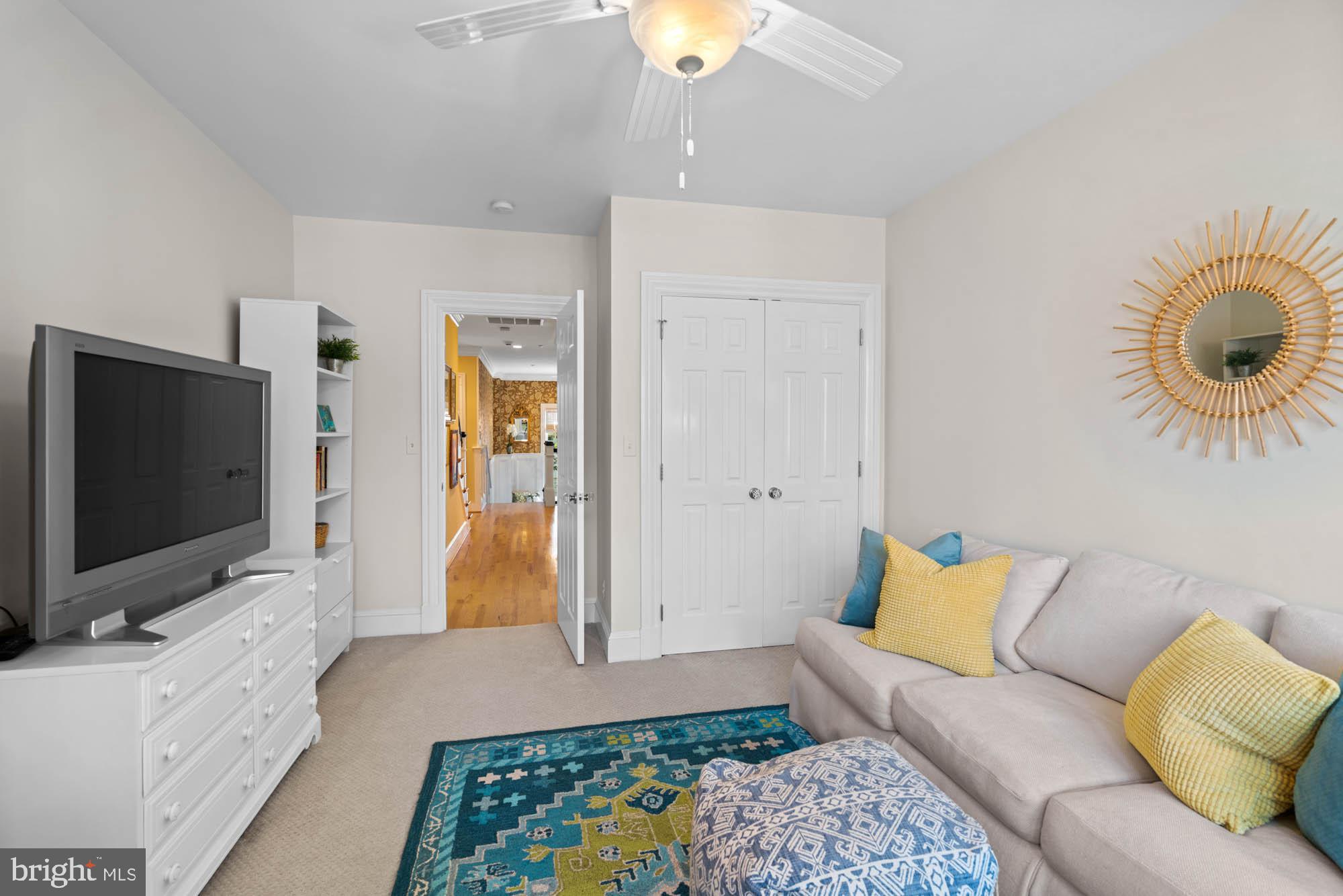 CHEVY CHASE - Residential