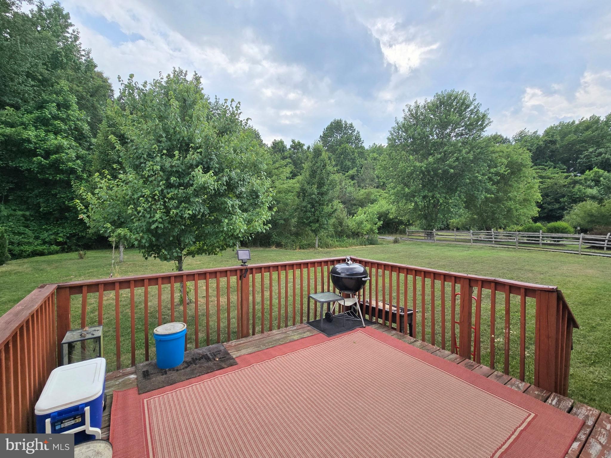 FOX HOLLOW - Residential