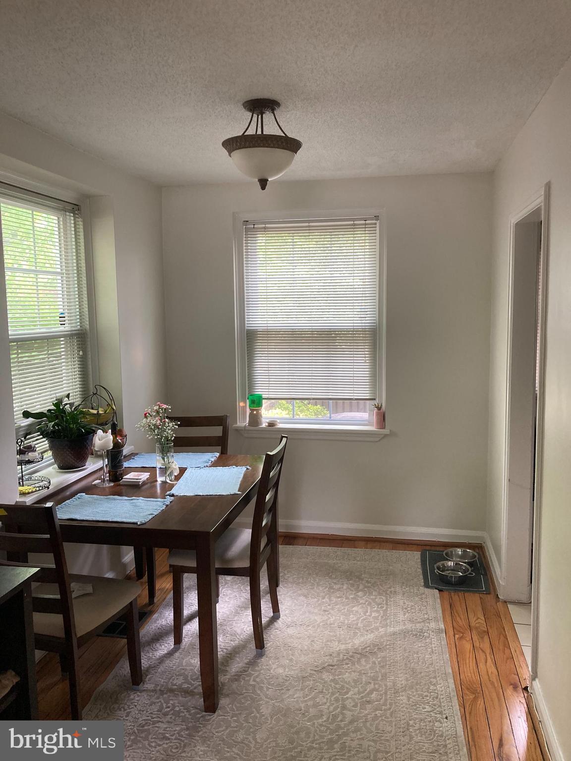 FAIRLINGTON GLEN - Residential Lease