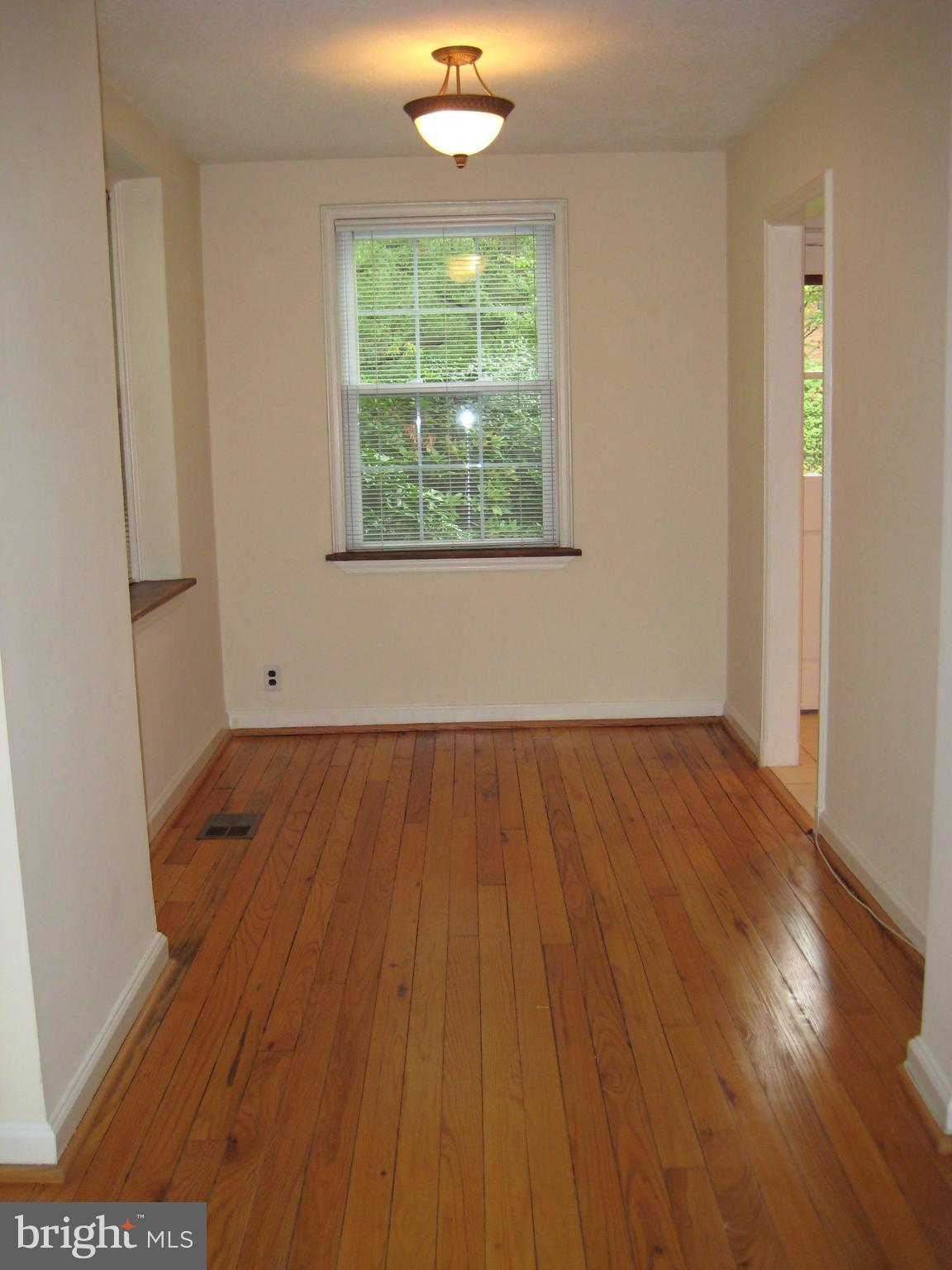 FAIRLINGTON GLEN - Residential Lease