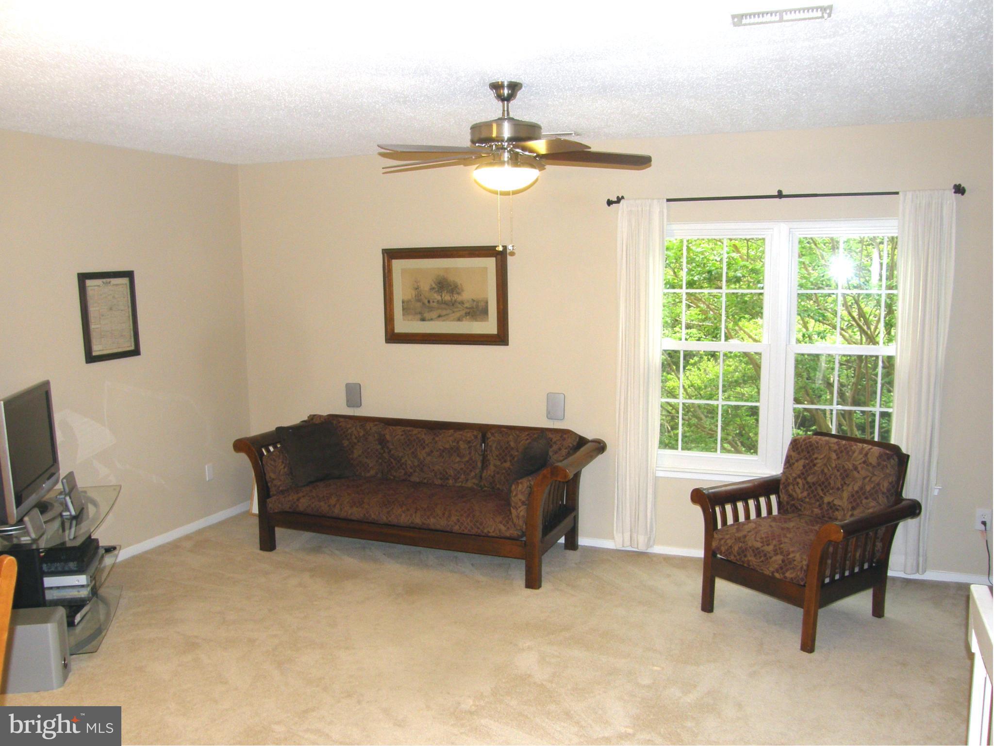 OAKWOOD COMMONS AT BURKE - Residential