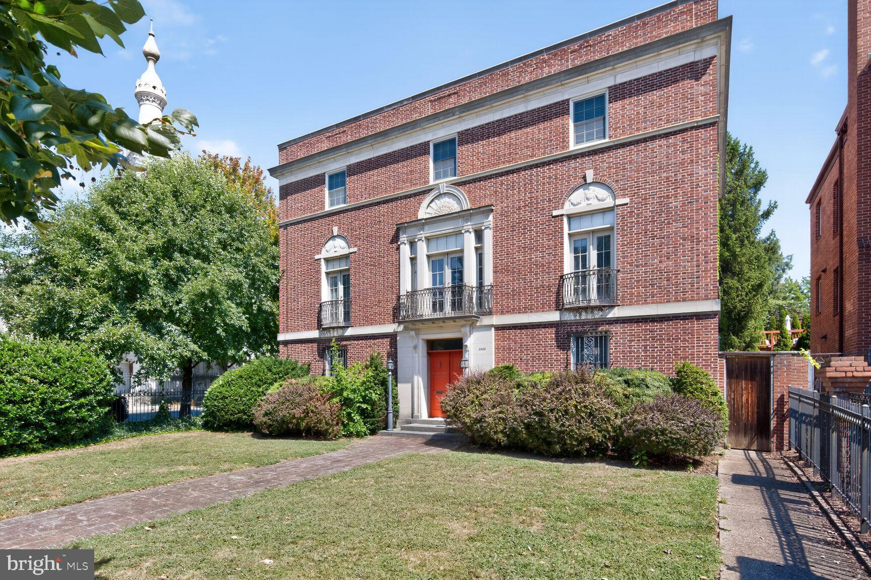 KALORAMA HEIGHTS - Residential