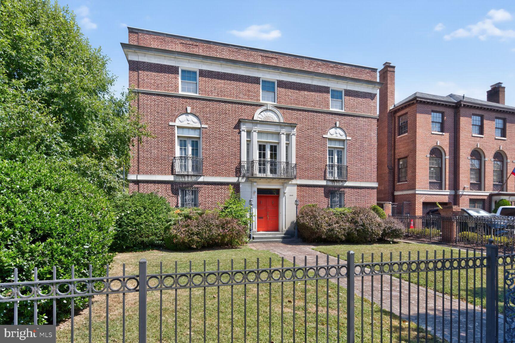 KALORAMA HEIGHTS - Residential