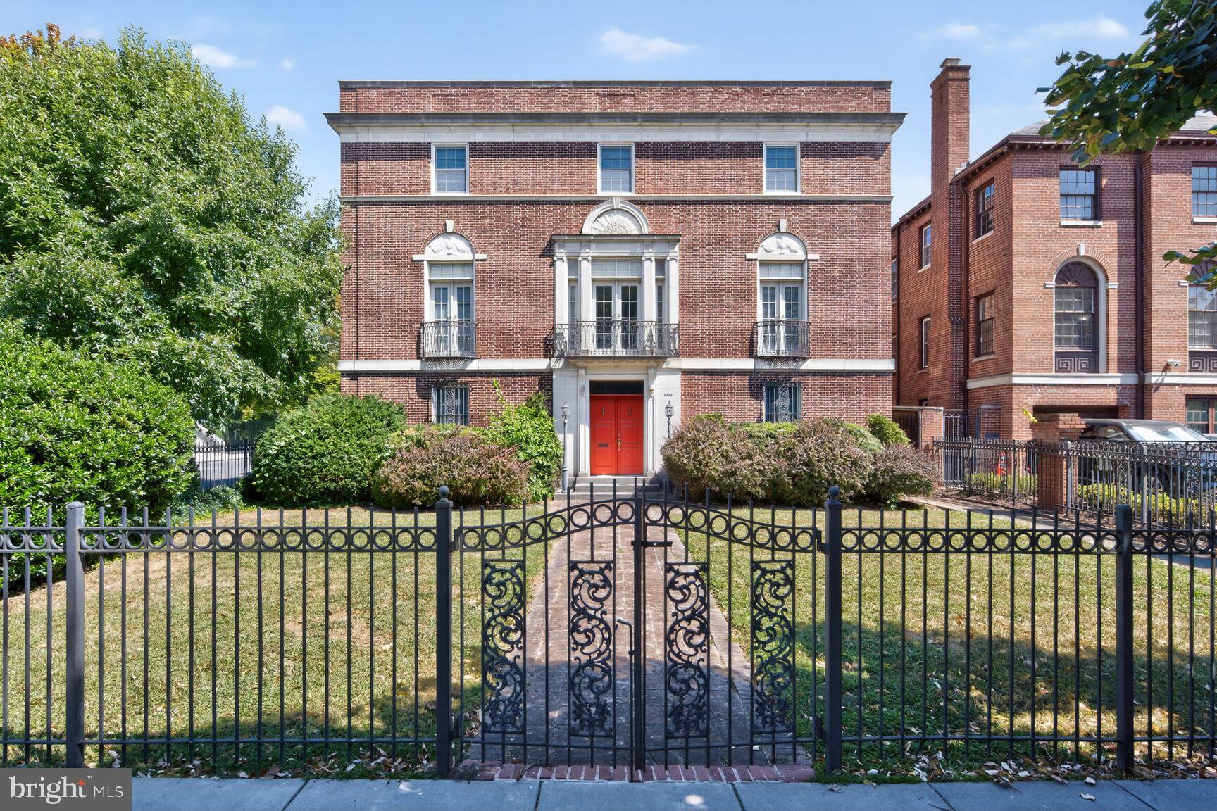 KALORAMA HEIGHTS - Residential