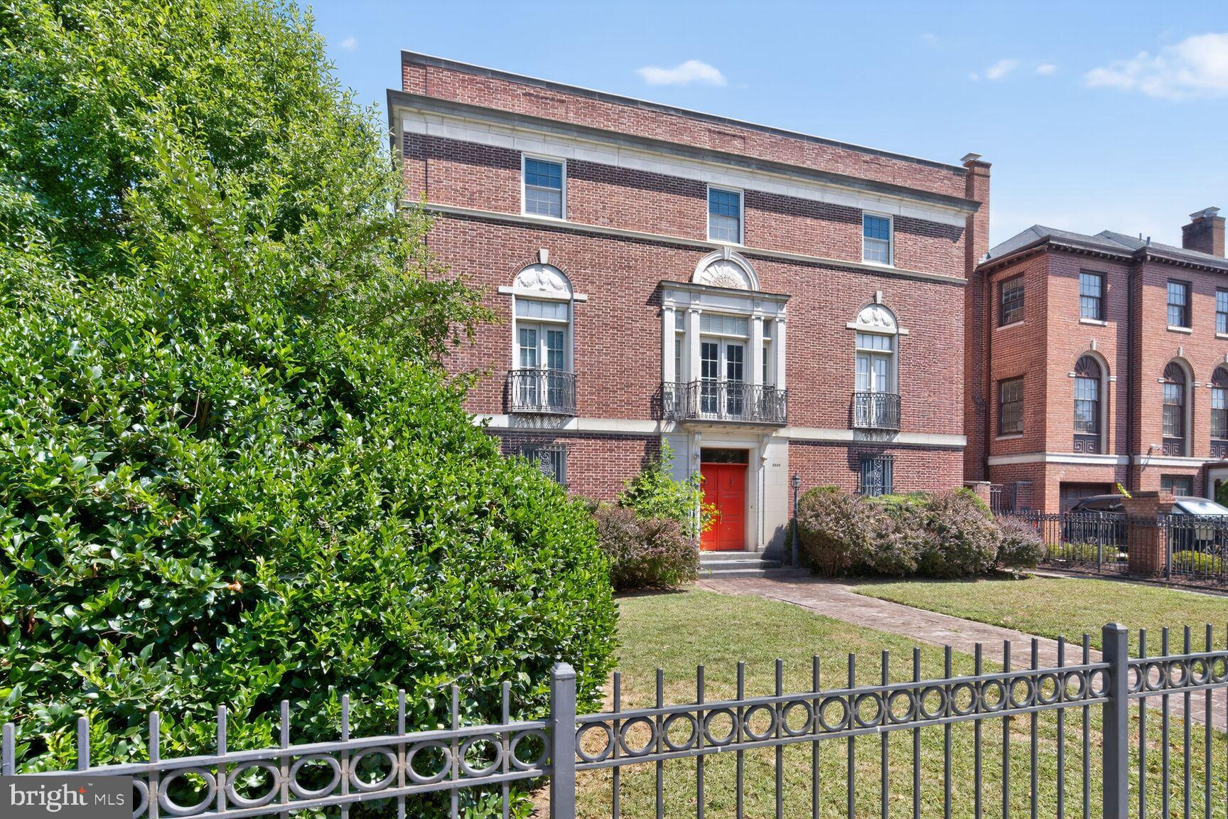 KALORAMA HEIGHTS - Residential