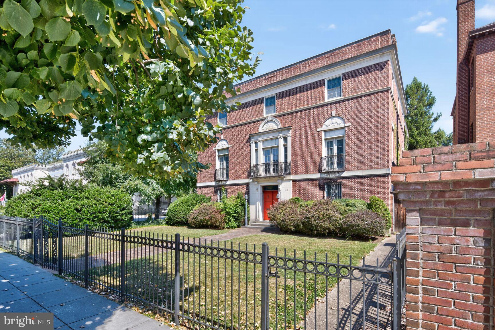 KALORAMA HEIGHTS - Residential