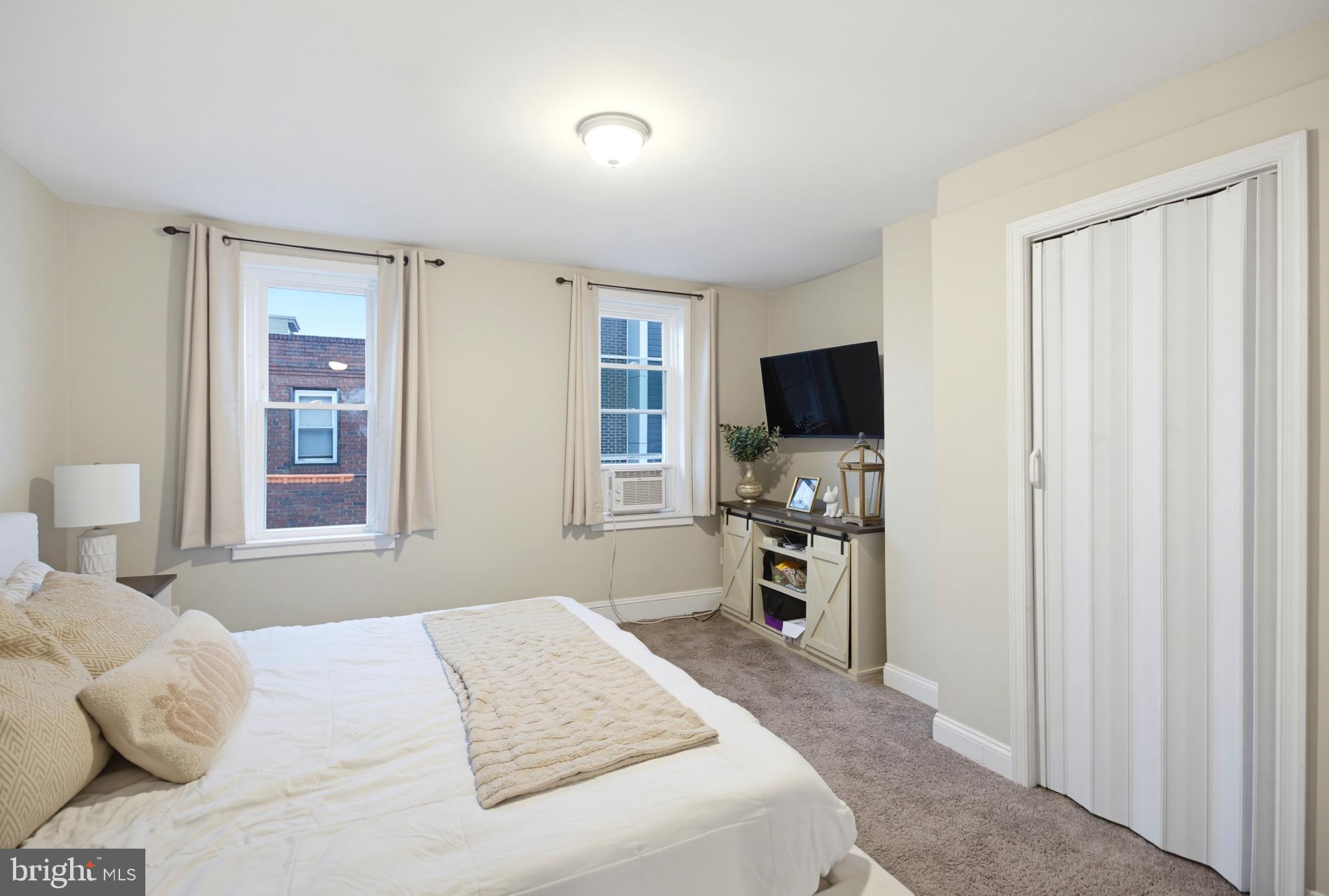 EAST PASSYUNK CROSSING - Residential