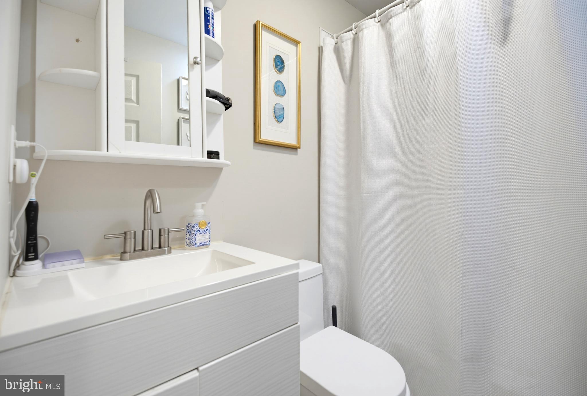EAST PASSYUNK CROSSING - Residential