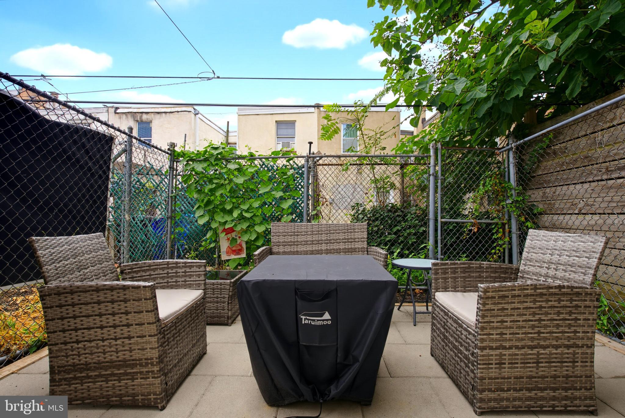 EAST PASSYUNK CROSSING - Residential