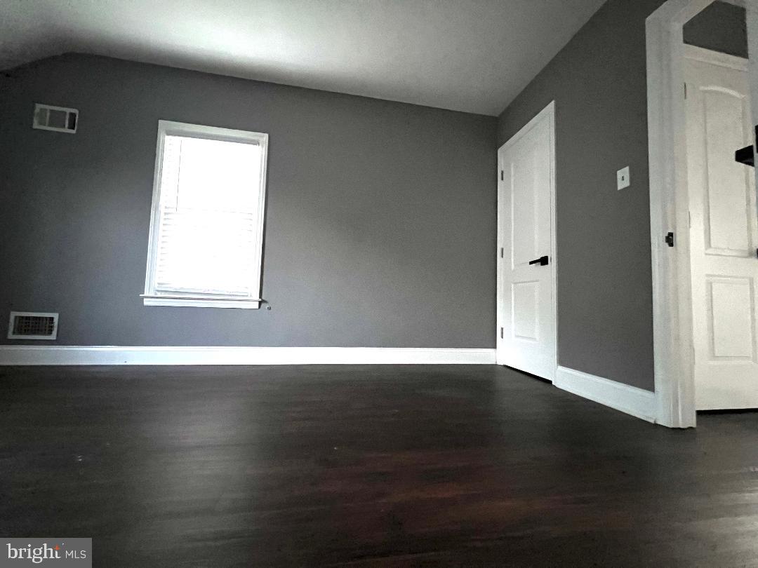 ROSEMONT - Residential