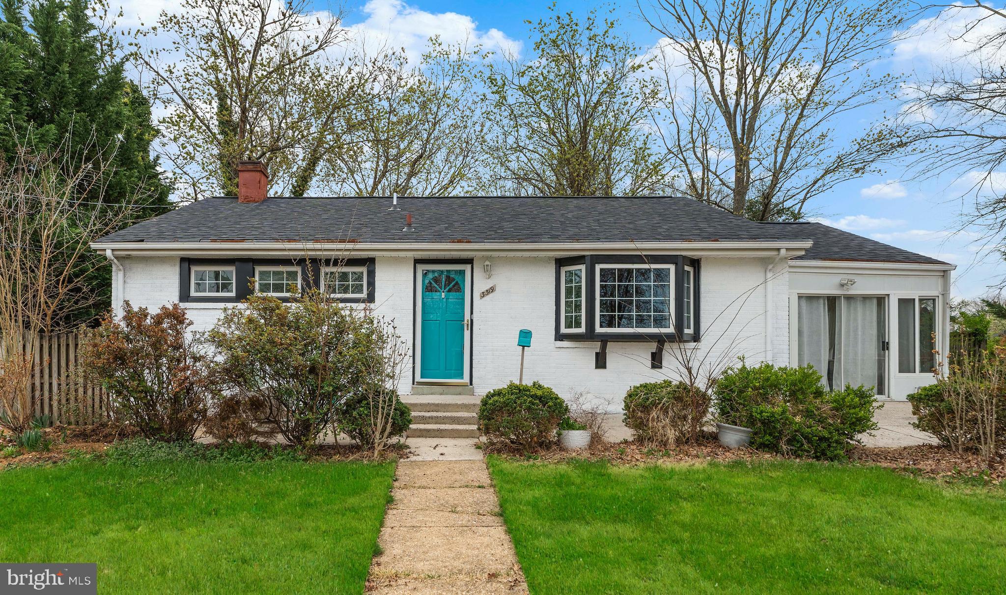 VIRGINIA HILLS - Residential