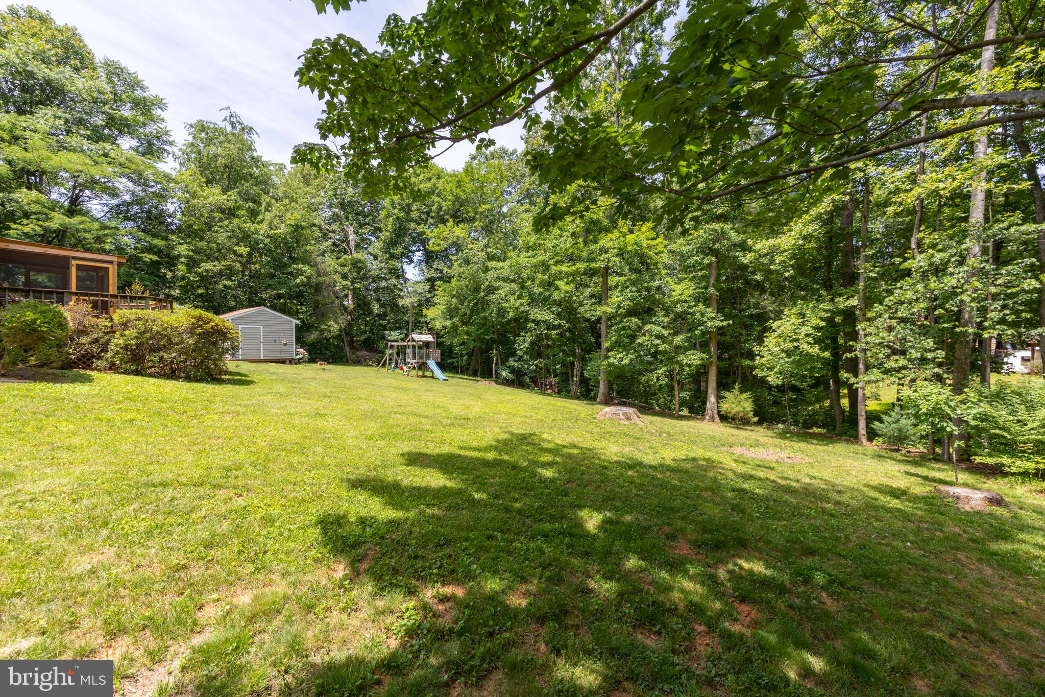 GOLDEN HILLS - Residential