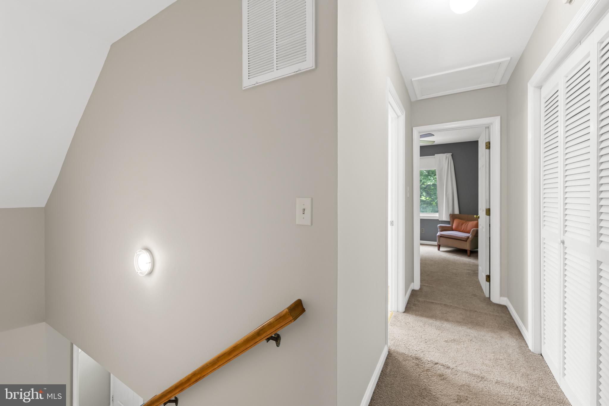 GOLDEN HILLS - Residential