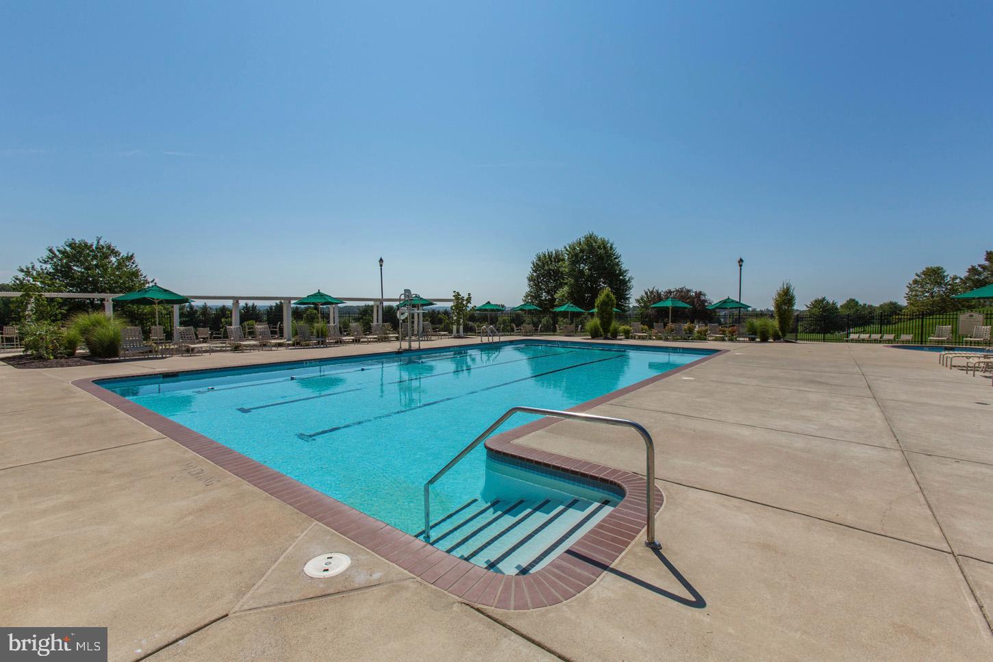 BELMONT COUNTRY CLUB - Residential