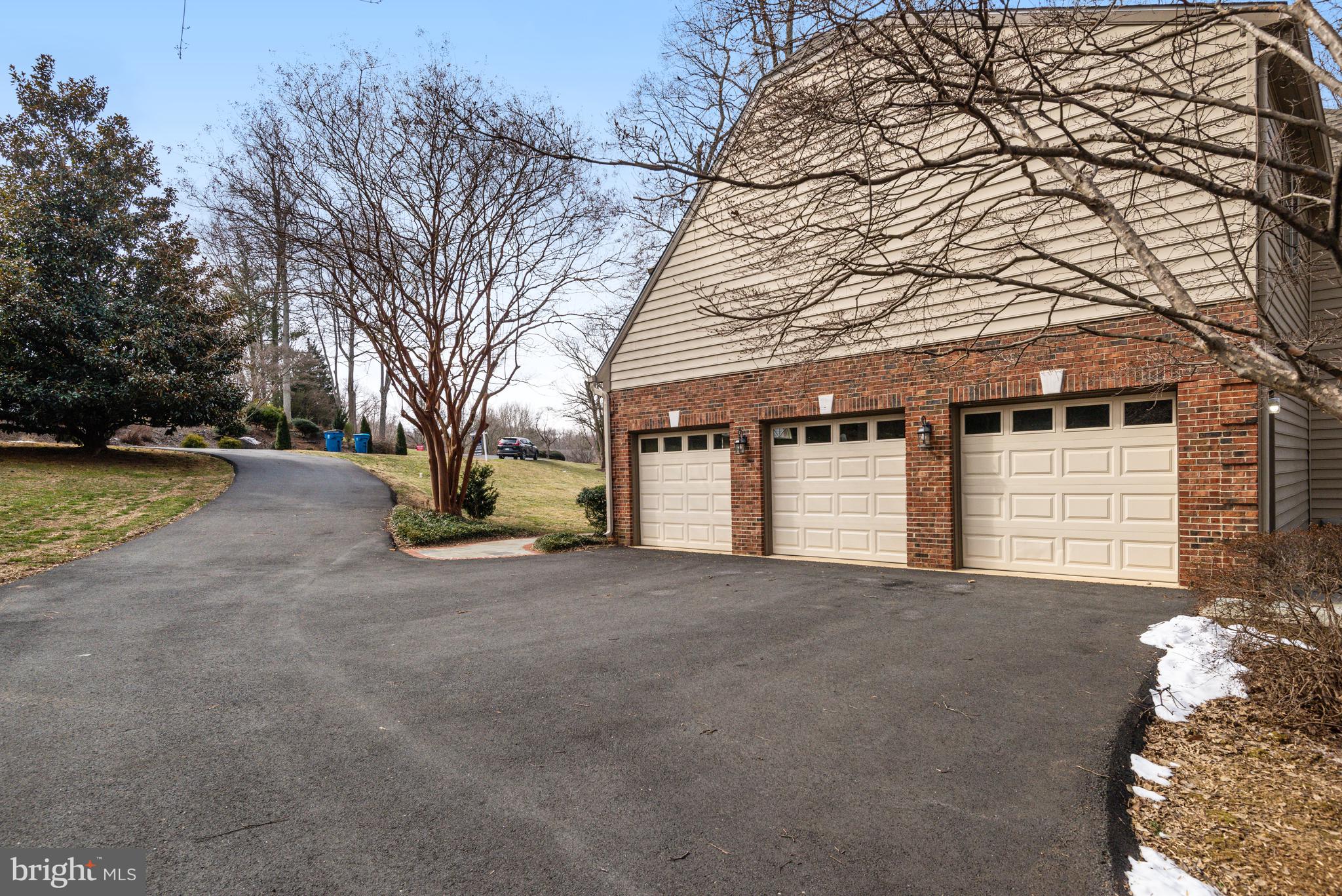 FAIR VIEW WOODS - Residential