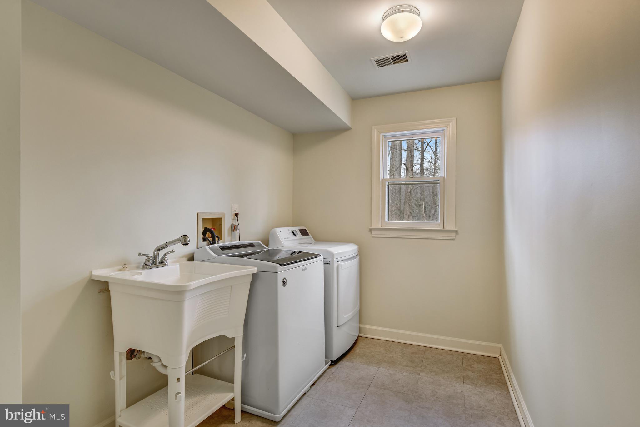 FAIR VIEW WOODS - Residential