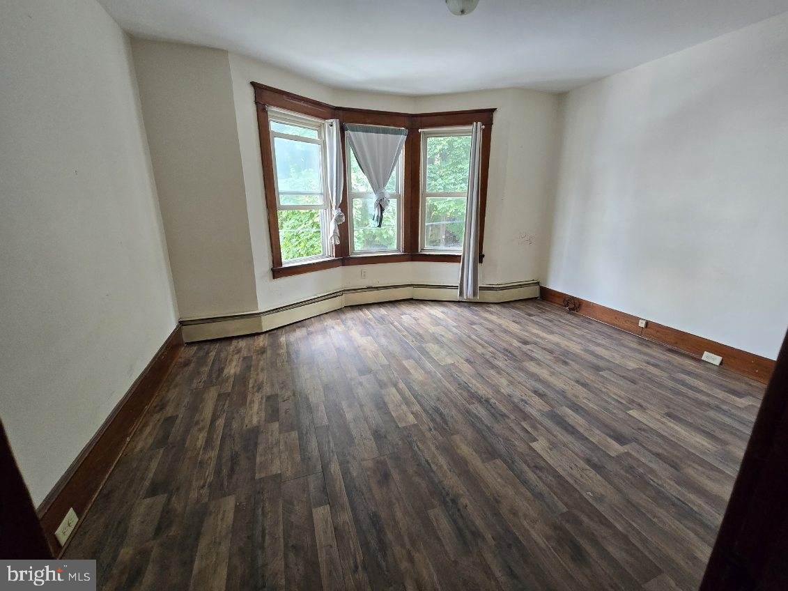 POTTSVILLE - Residential