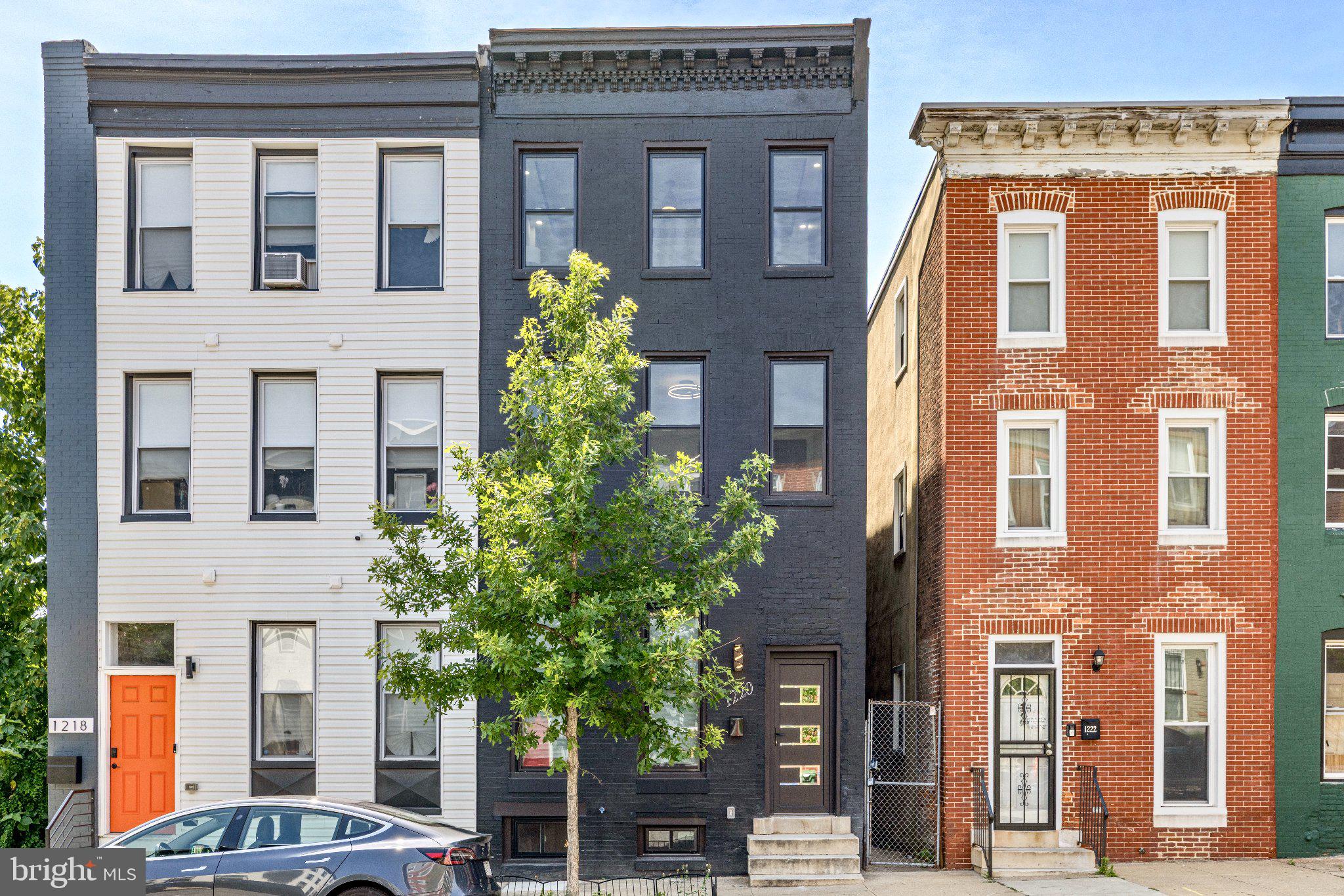 JOHNSTON SQUARE - Residential