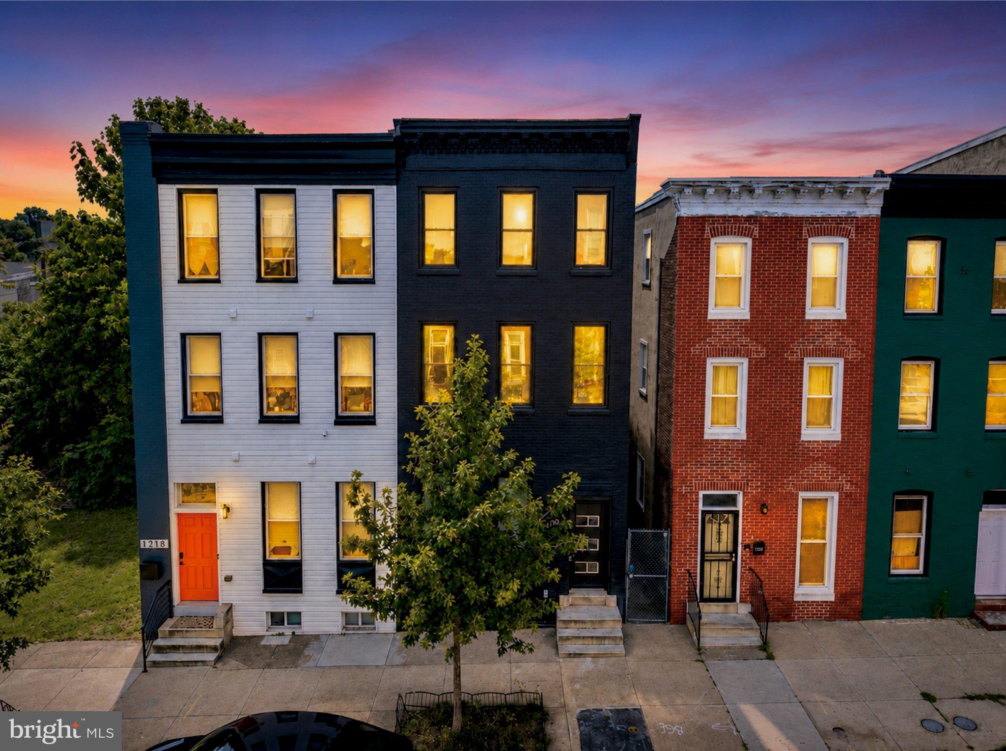 JOHNSTON SQUARE - Residential