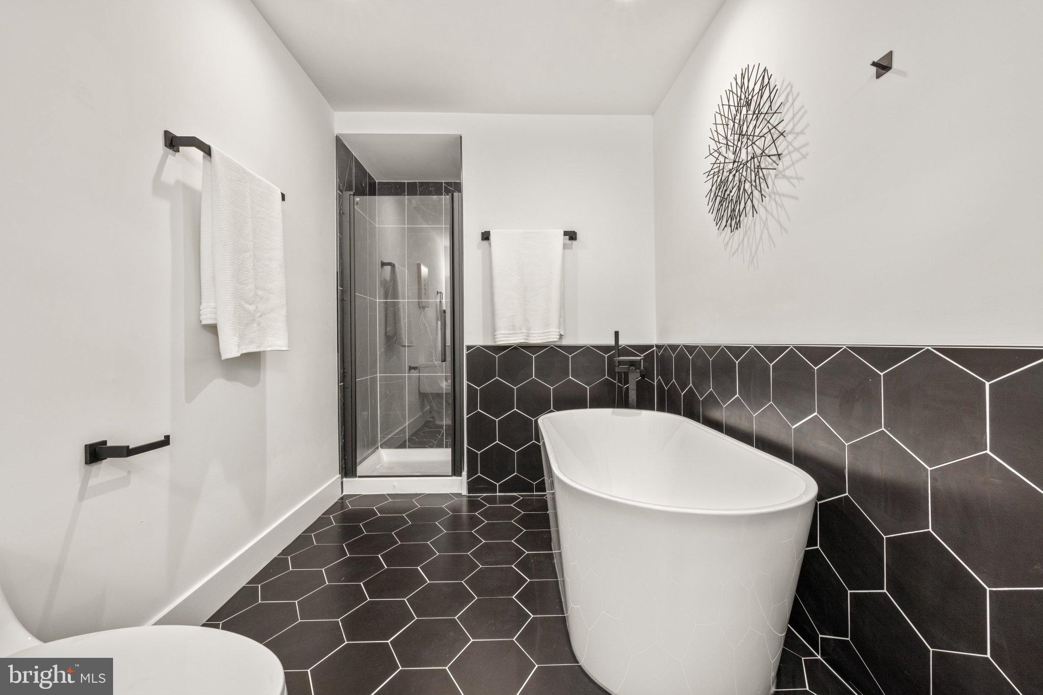 JOHNSTON SQUARE - Residential