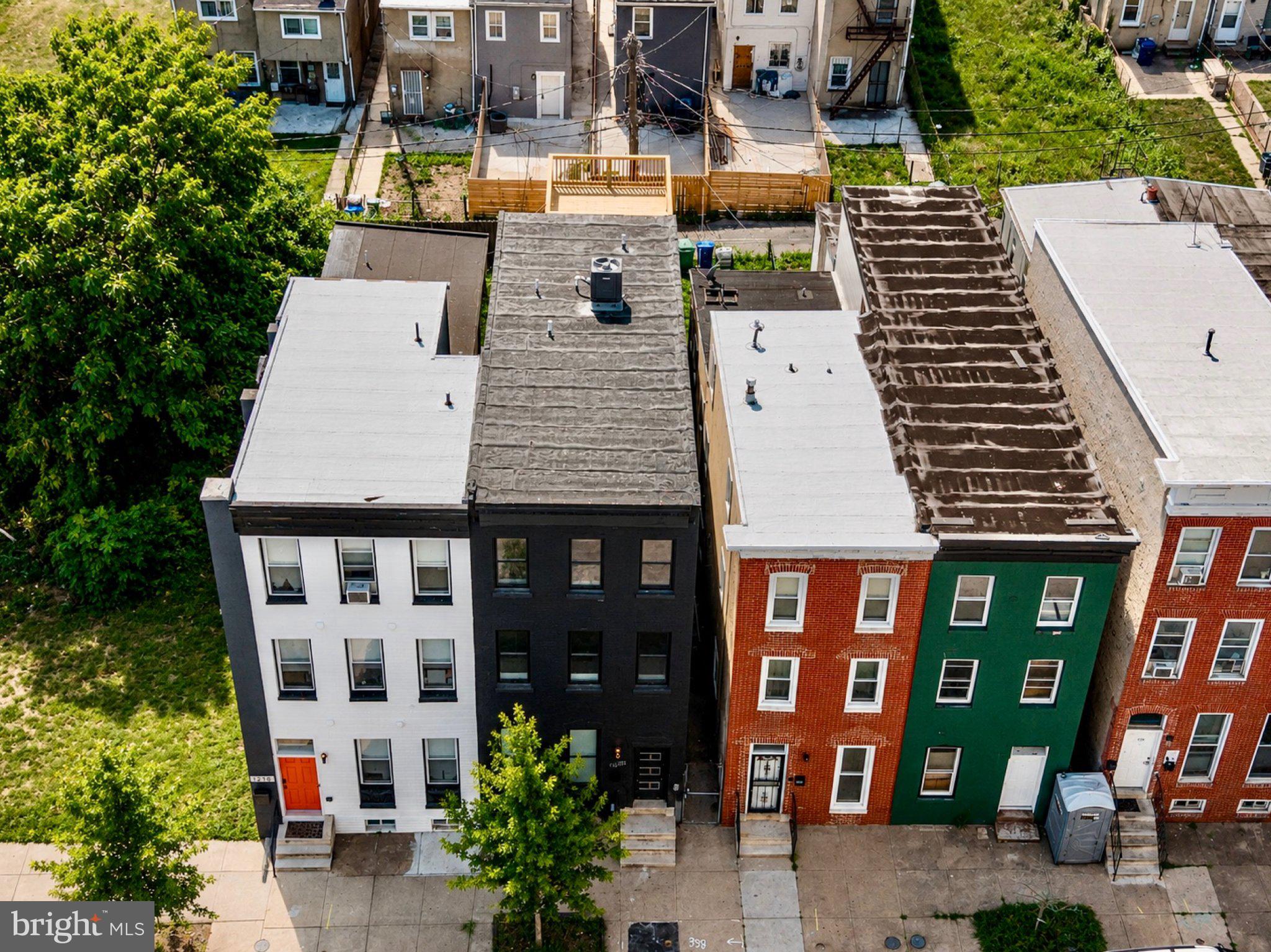 JOHNSTON SQUARE - Residential