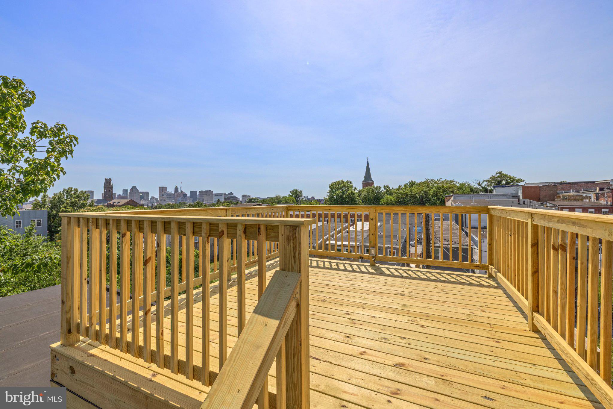 JOHNSTON SQUARE - Residential