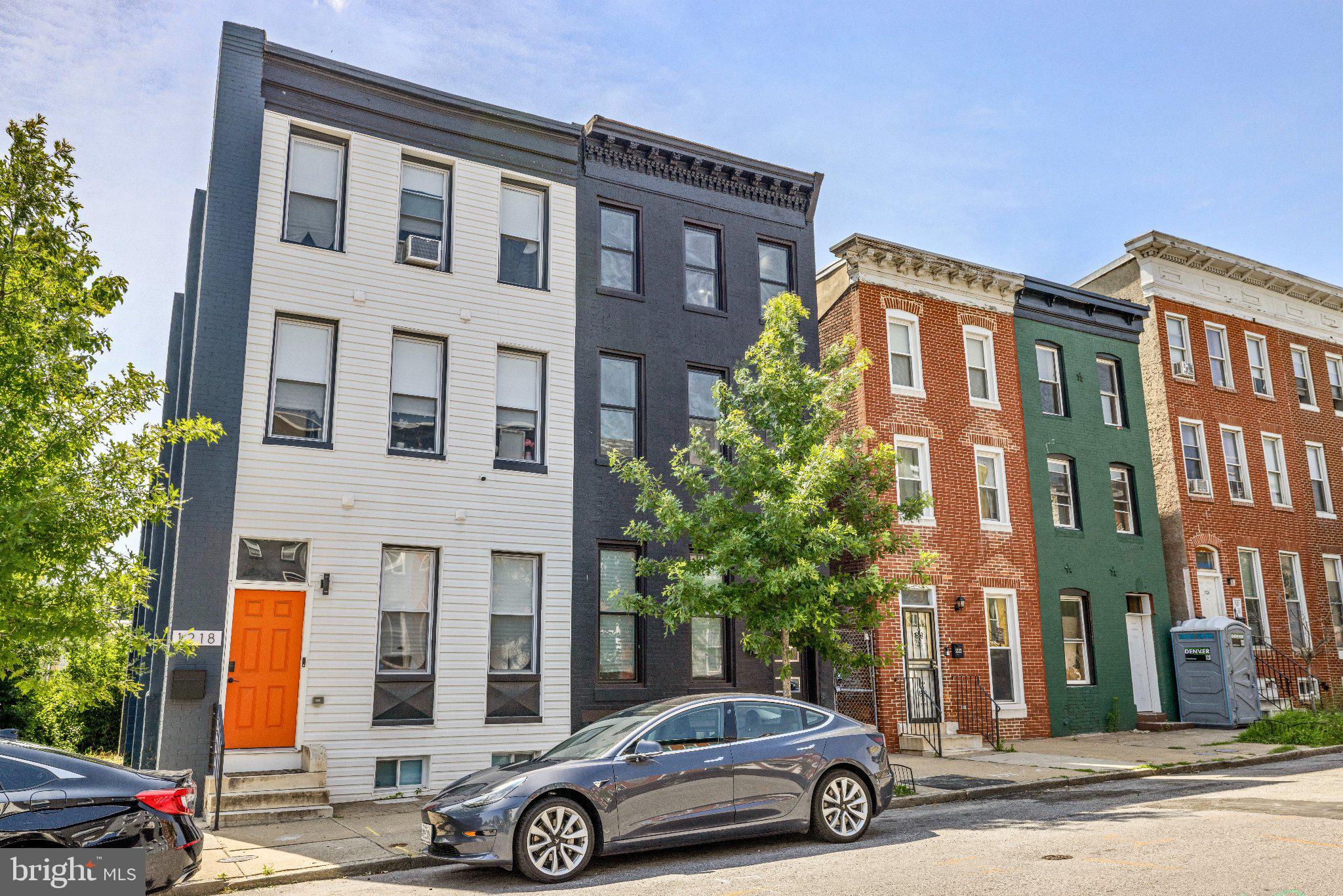 JOHNSTON SQUARE - Residential