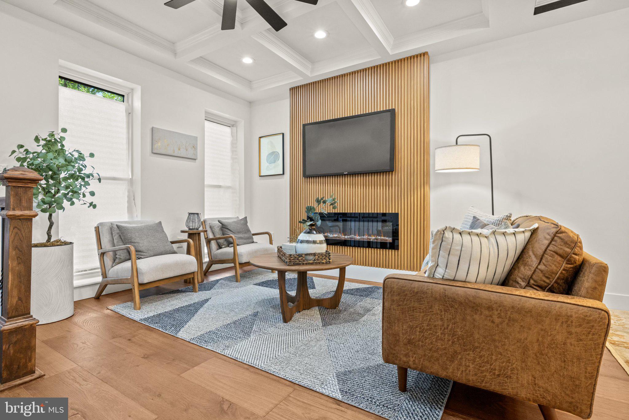 JOHNSTON SQUARE - Residential