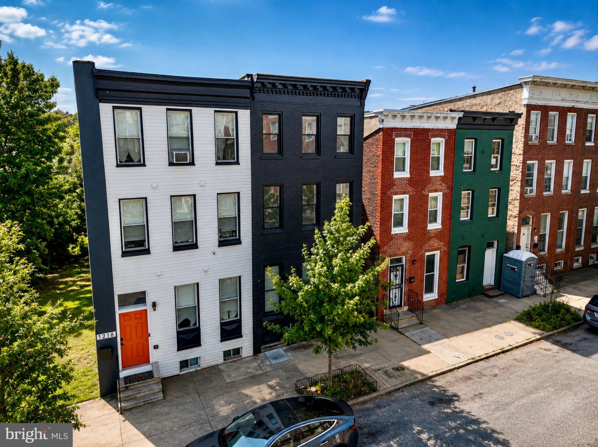 JOHNSTON SQUARE - Residential