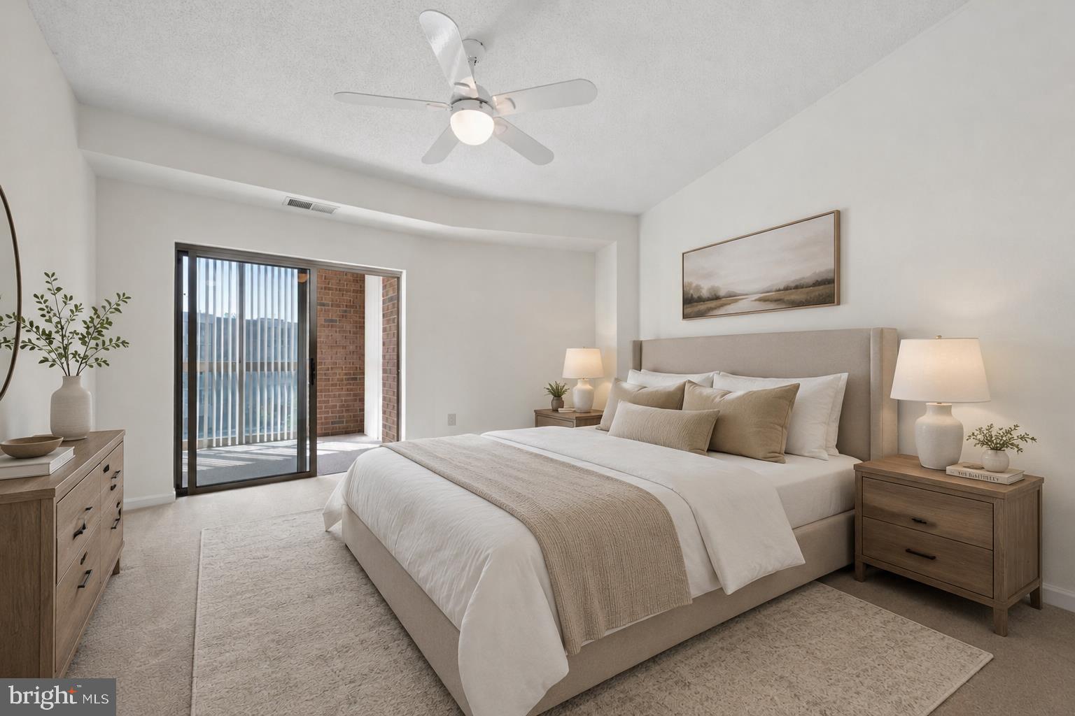 TURNBERRY COURTS AT LEIS - Residential