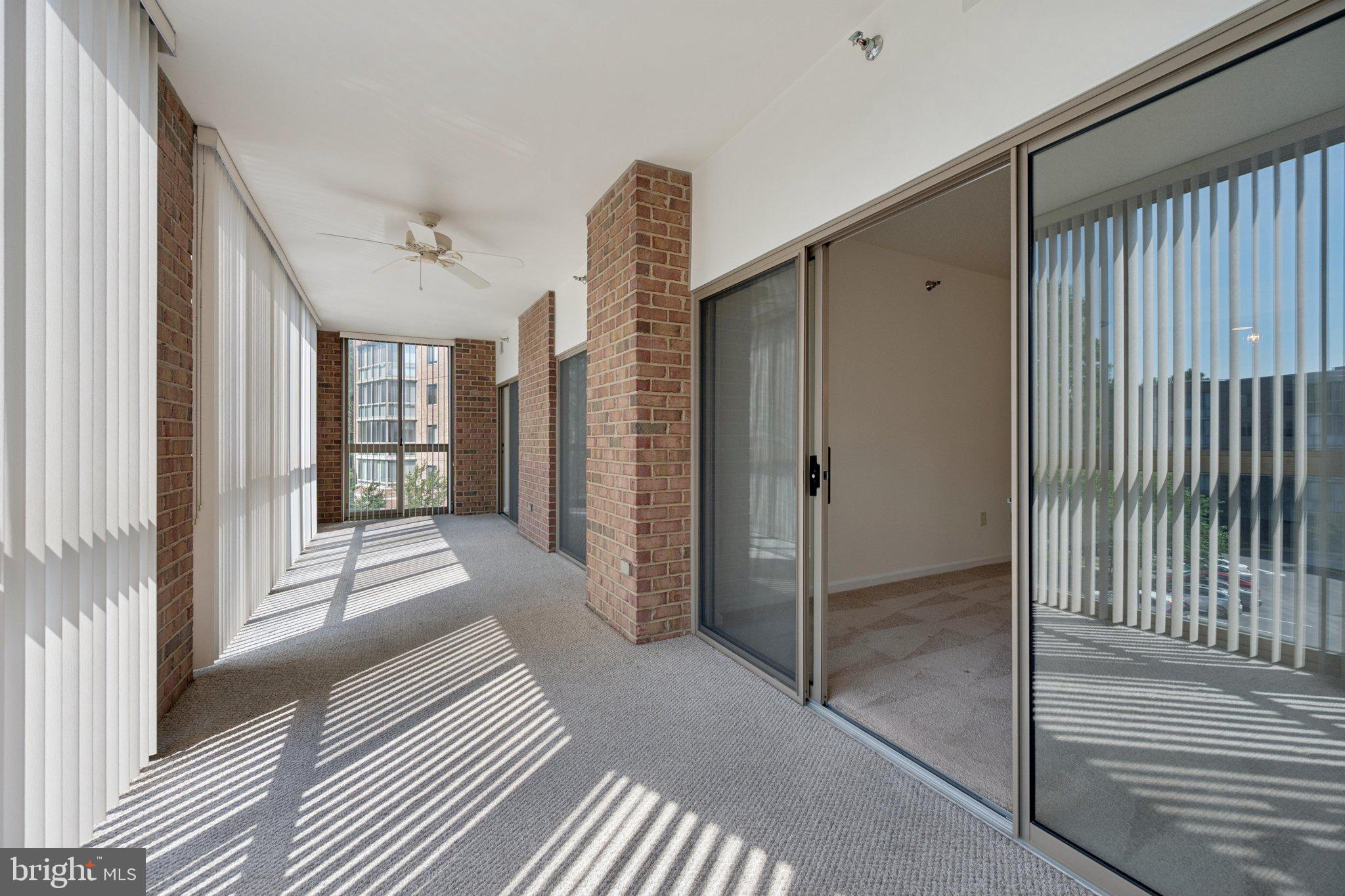 TURNBERRY COURTS AT LEIS - Residential