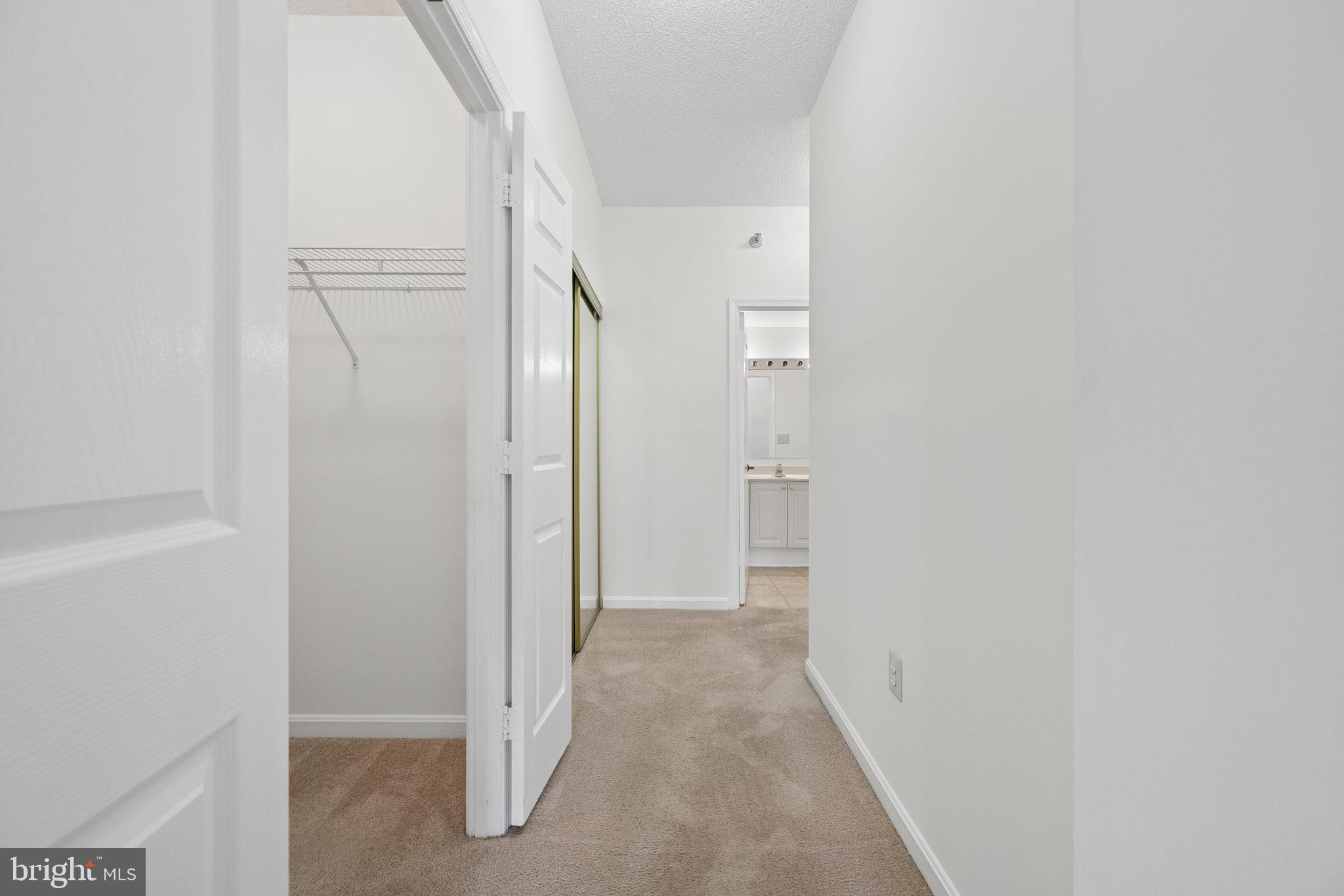 TURNBERRY COURTS AT LEIS - Residential