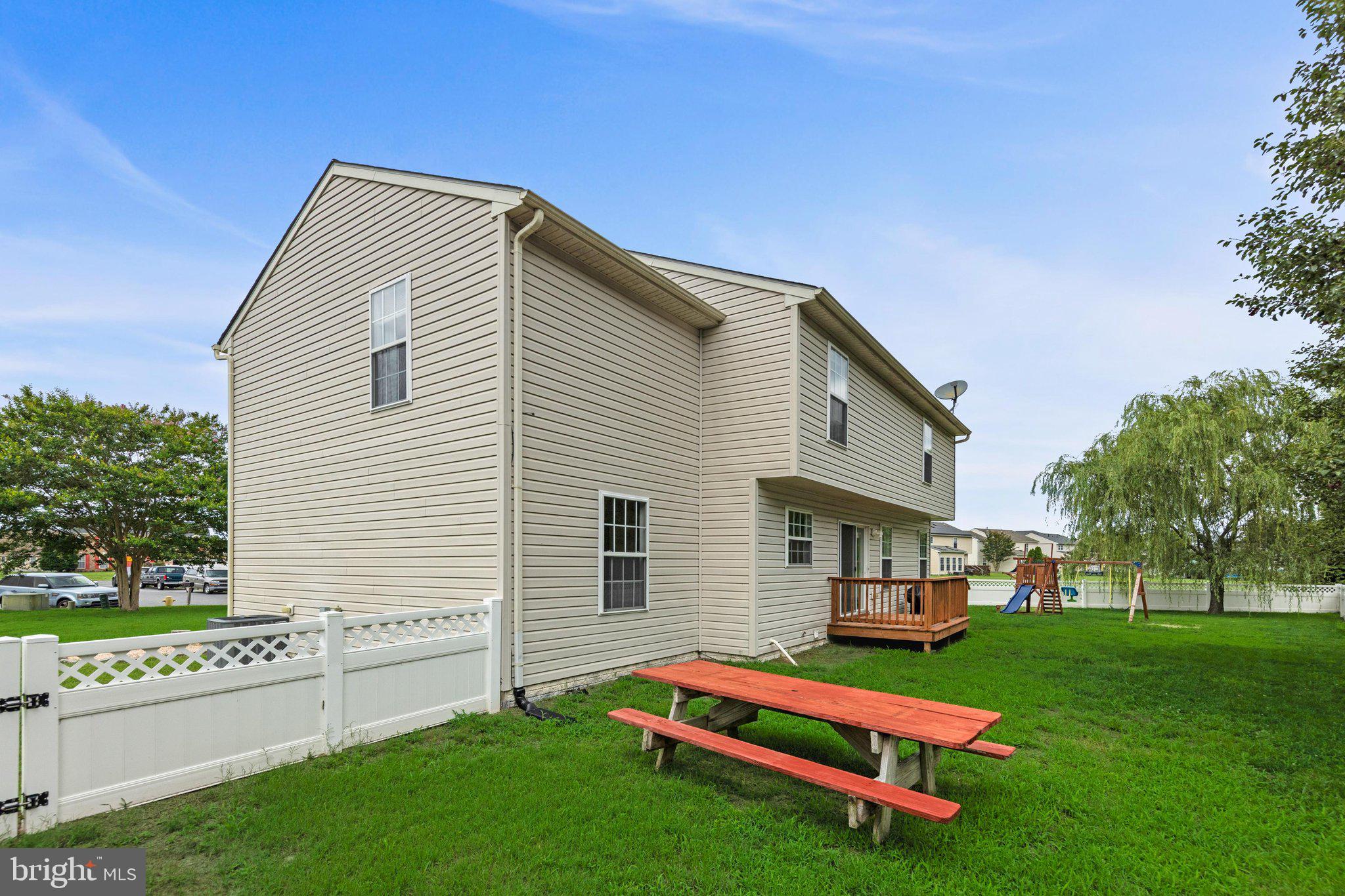 SADDLEBROOK - Residential