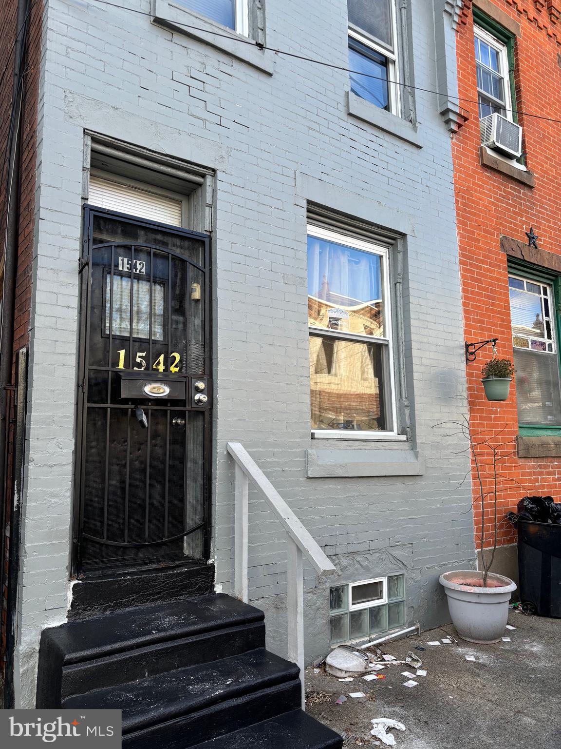 FRANKFORD - Residential