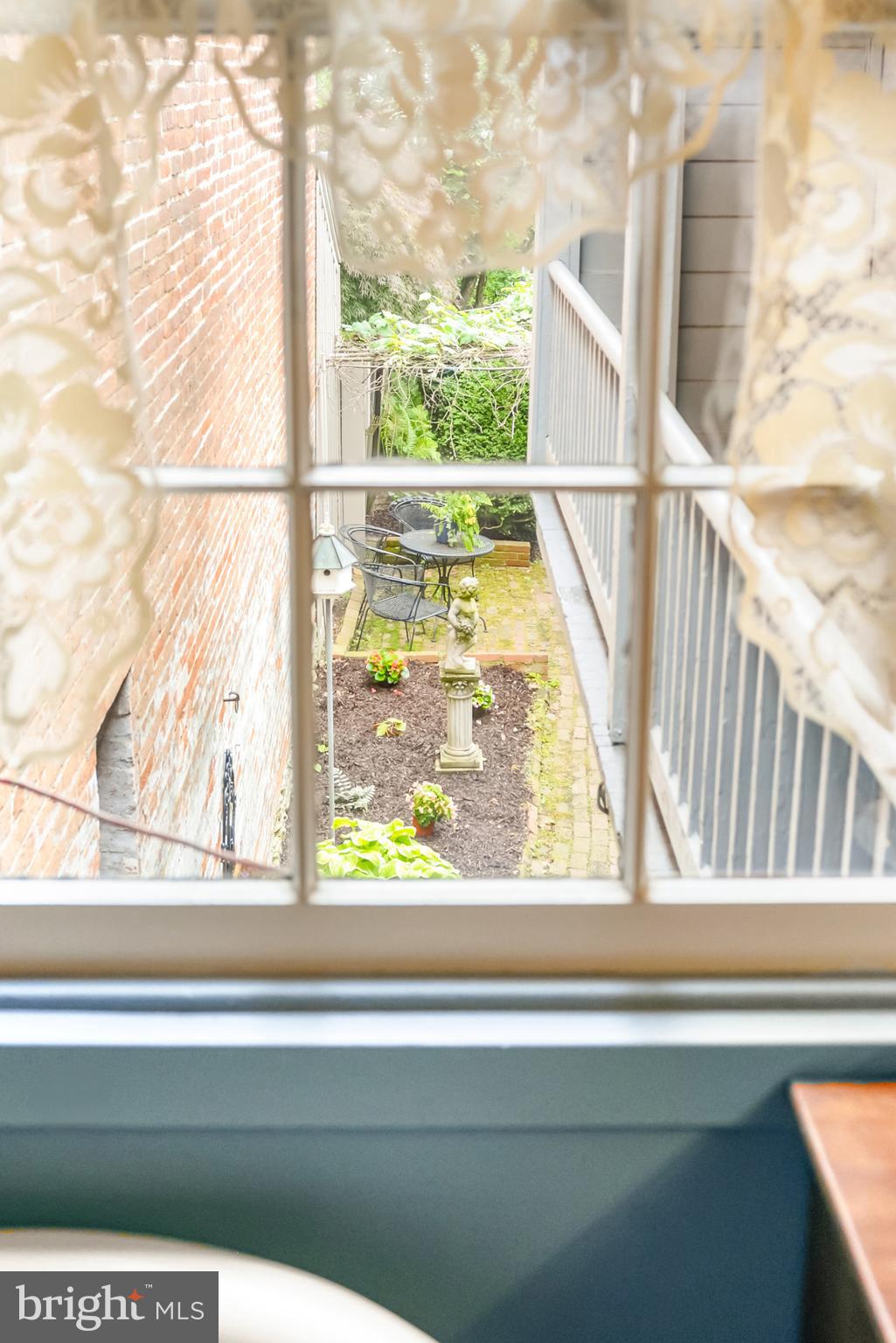 DOWNTOWN FREDERICK - Residential